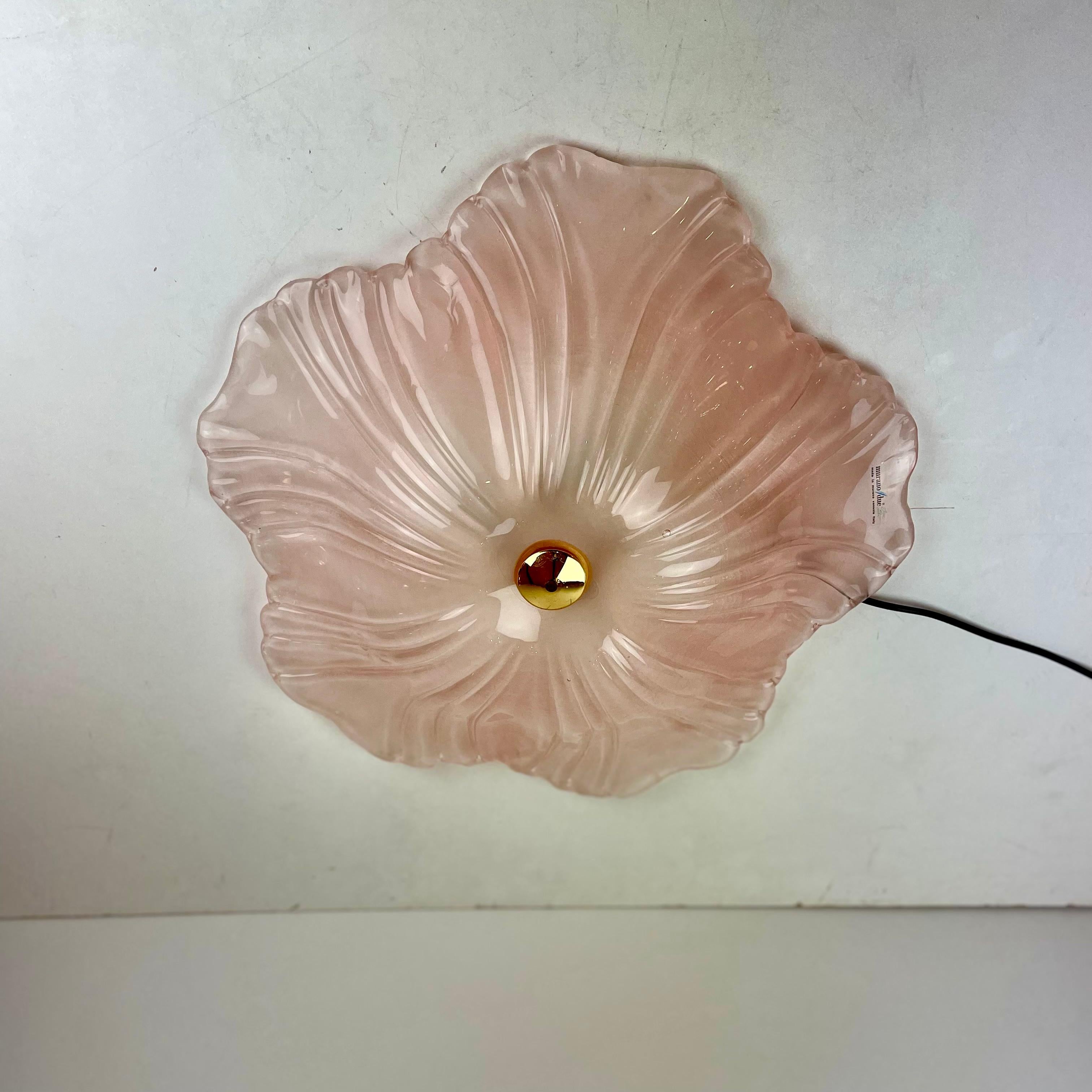 Lampada da soffitto a forma di fiore di Murano Due, anni '80 in vendita 8