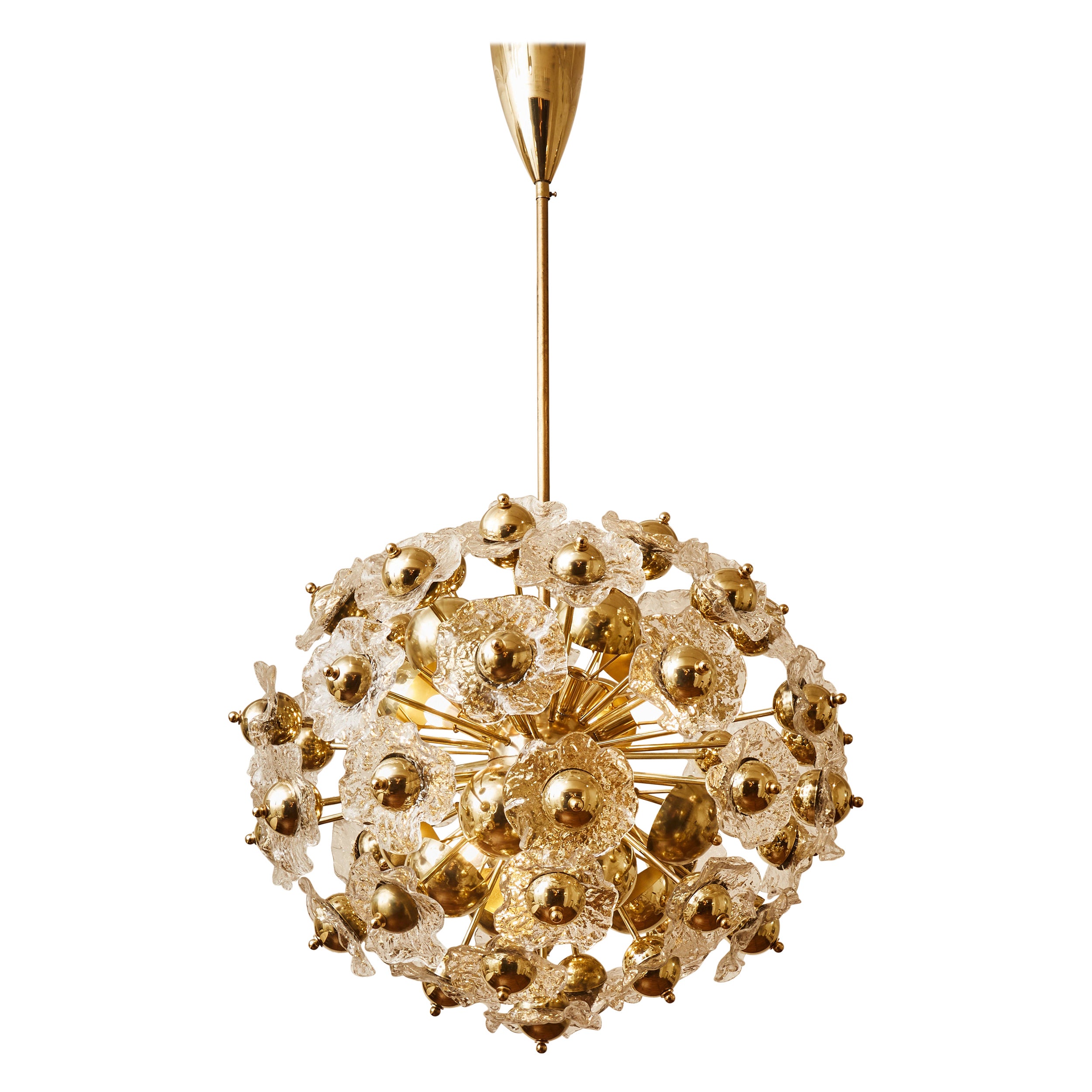 Lampadario a fiore di Studio A Glustin