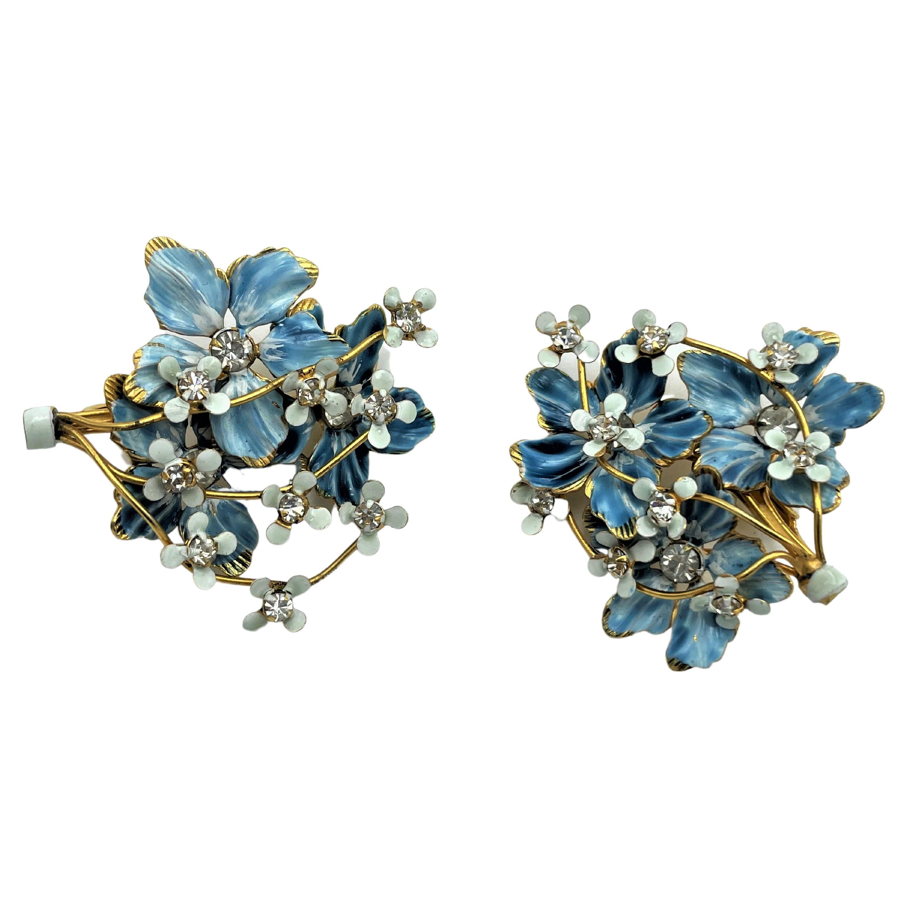 Romantic Flower clip-on earring gold plated and enameled by Sandor USA  1950s   For Sale