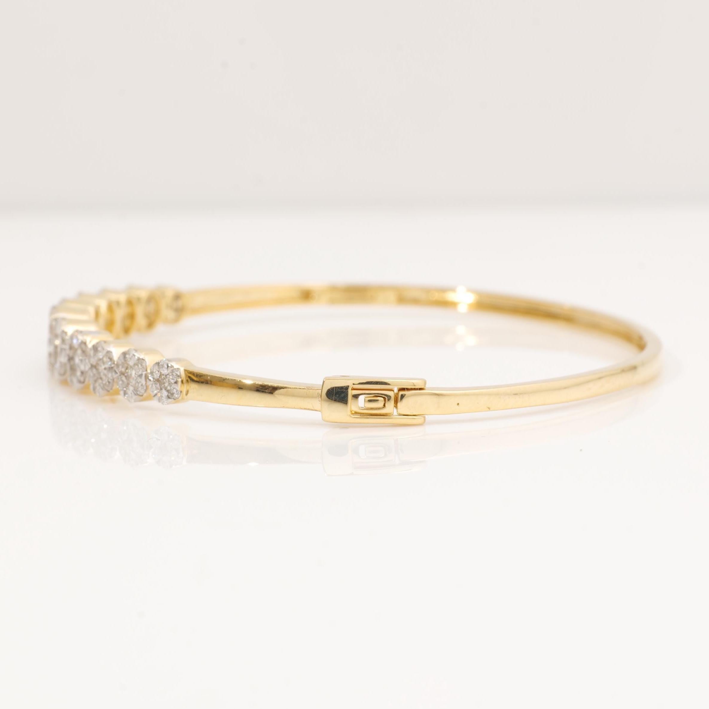 Round Cut Flower Cluster Diamond Cuff Bracelet in 14k Solid Gold (Certified) For Sale