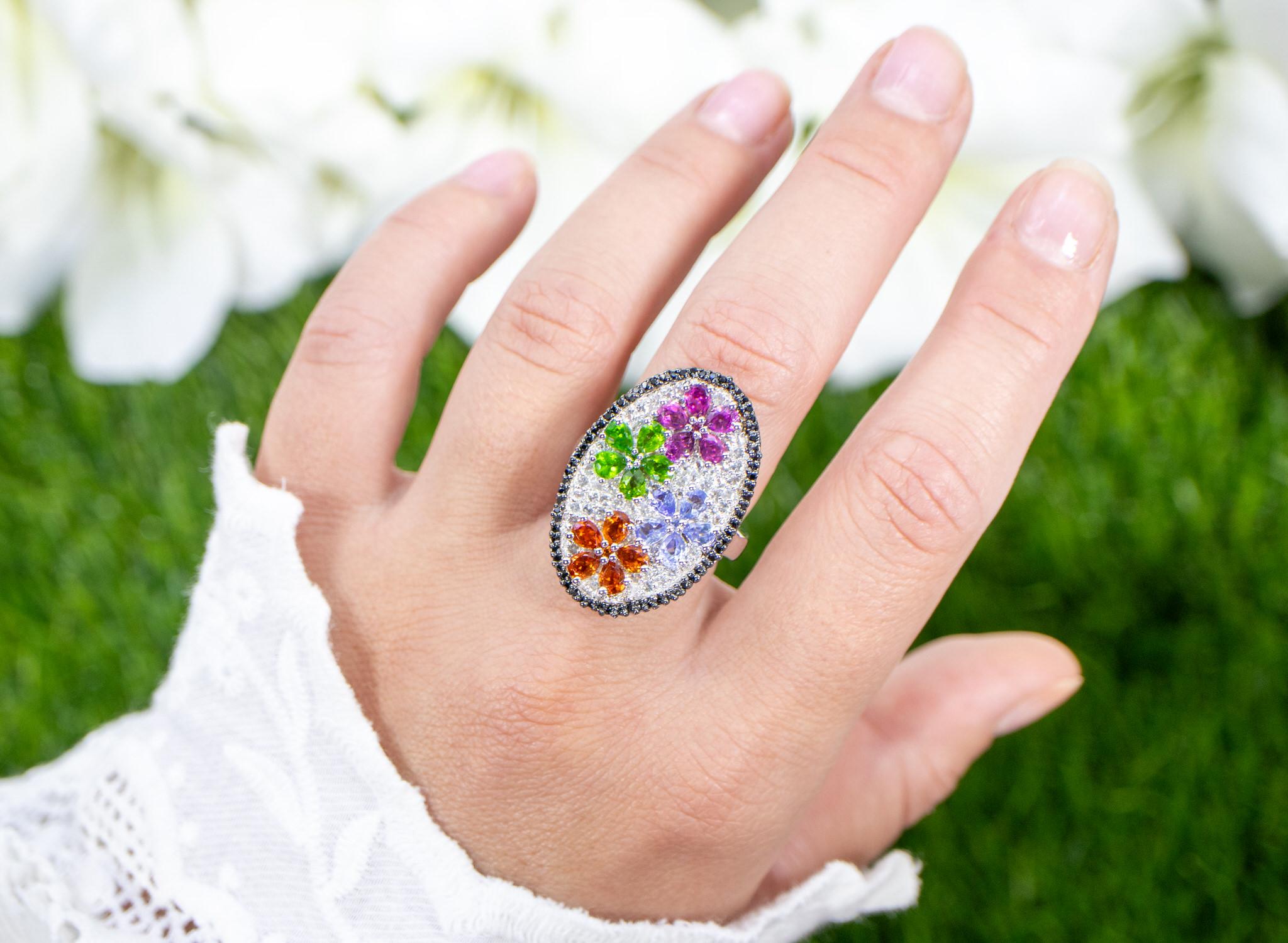 Mixed Cut Flower Cluster Ring Citrine Tanzanite Rhodolite Chrome Diopside Topaz Spinel For Sale