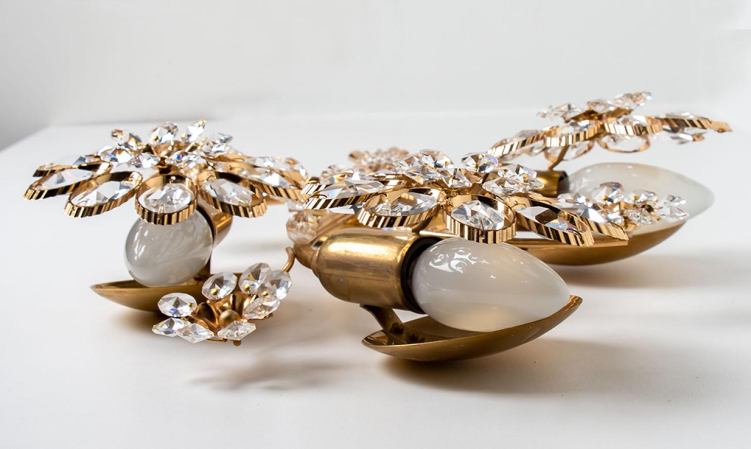 Flower Crystal and Brass Wall Sconce by Palwa, 1960s, Germany For Sale 6