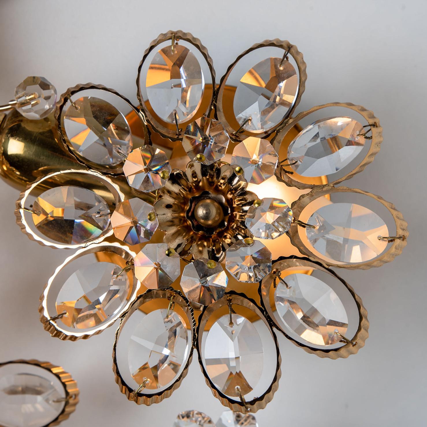 Flower Crystal and Brass Wall Sconce by Palwa, 1960s, Germany For Sale 3