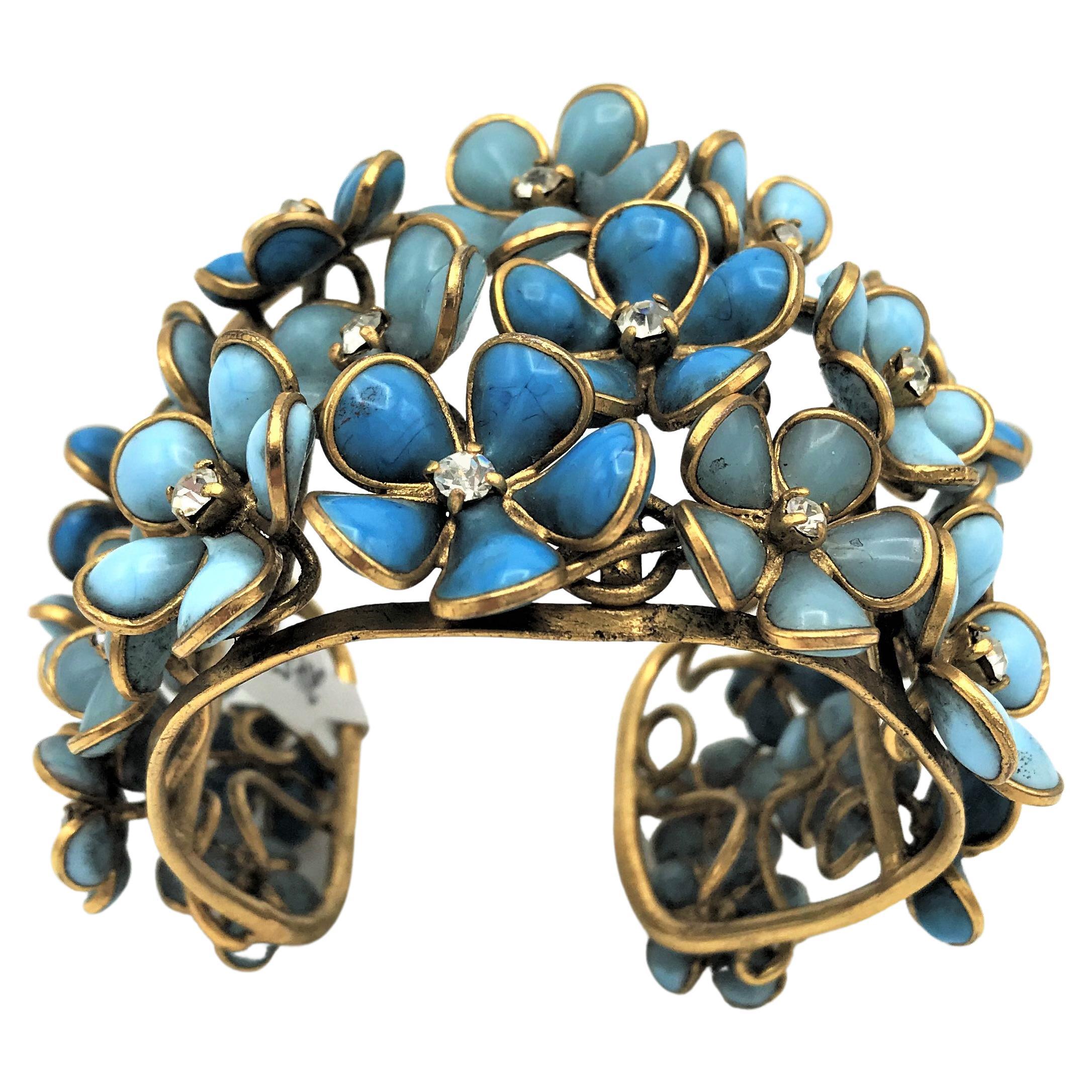 Flower open bracelet with many Gripoix flowers and rhinestones, gold plated 