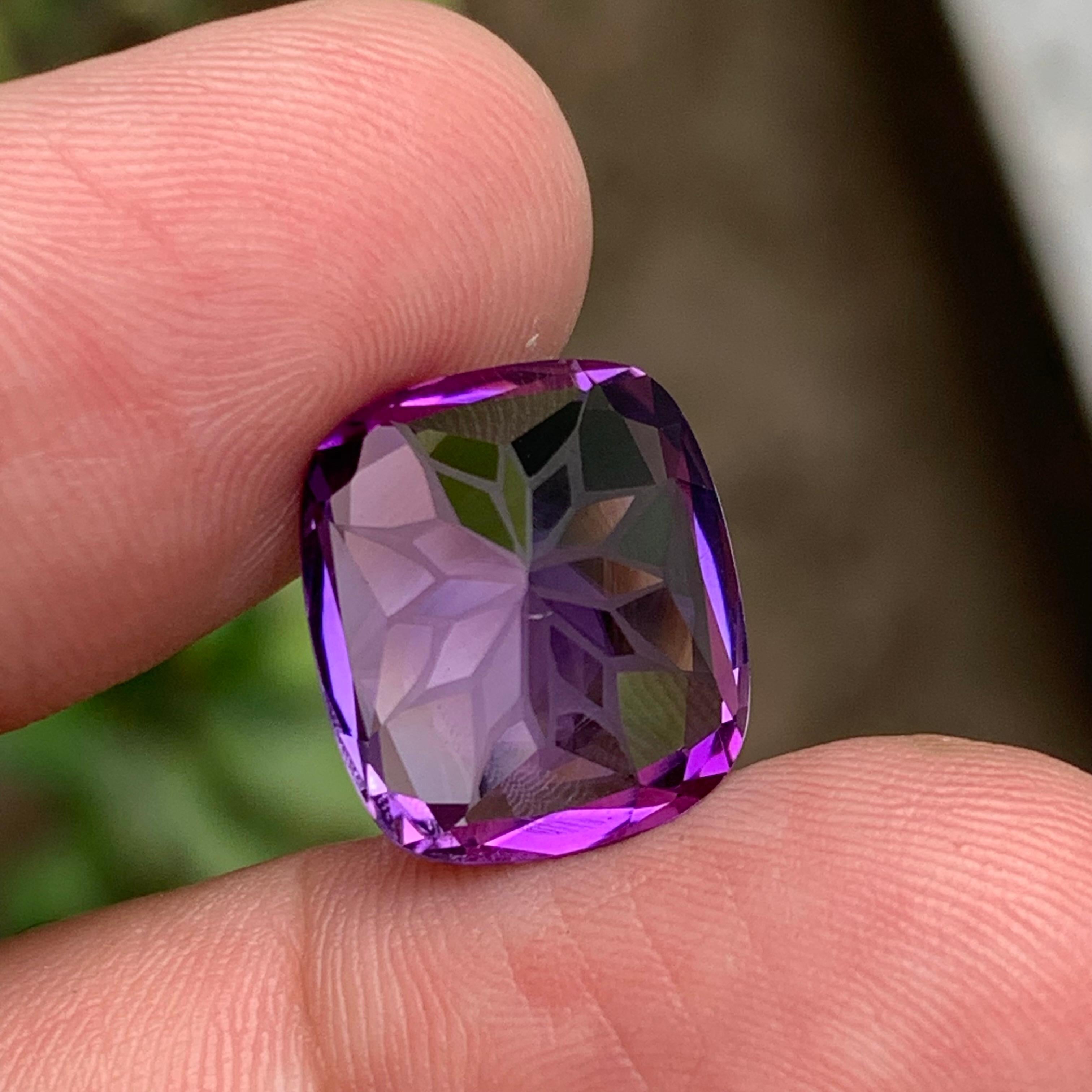 Flower Cut Purple Natural Amethyst Pendant Loose Gemstone 10.90 Ct for Jewelry For Sale 5
