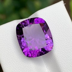 Pendentif Améthyste violette naturelle taille fleur 10.90 ct pour bijoux