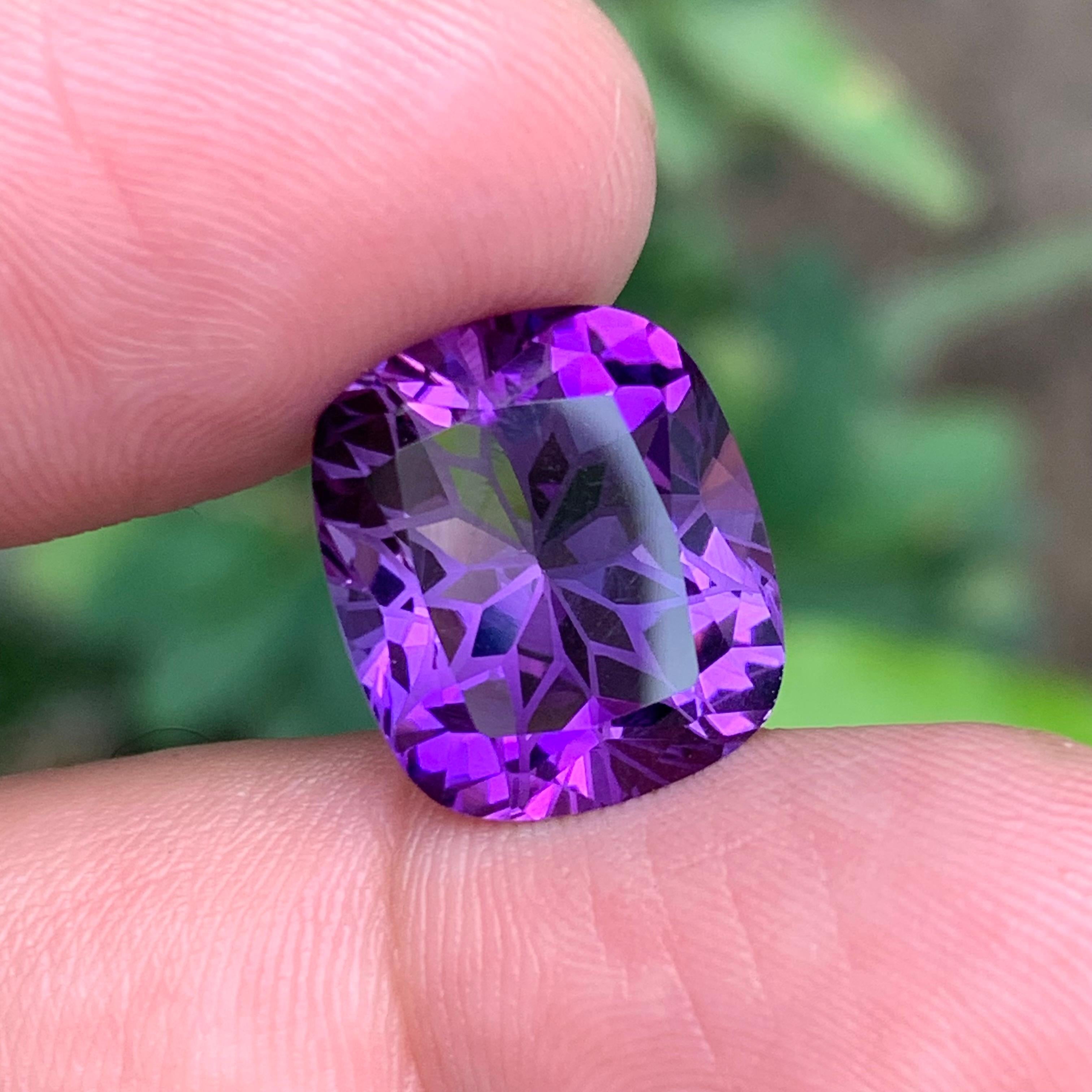 Flower Cut Purple Natural Amethyst Pendant Loose Gemstone 10.90 Ct for Jewelry For Sale 2