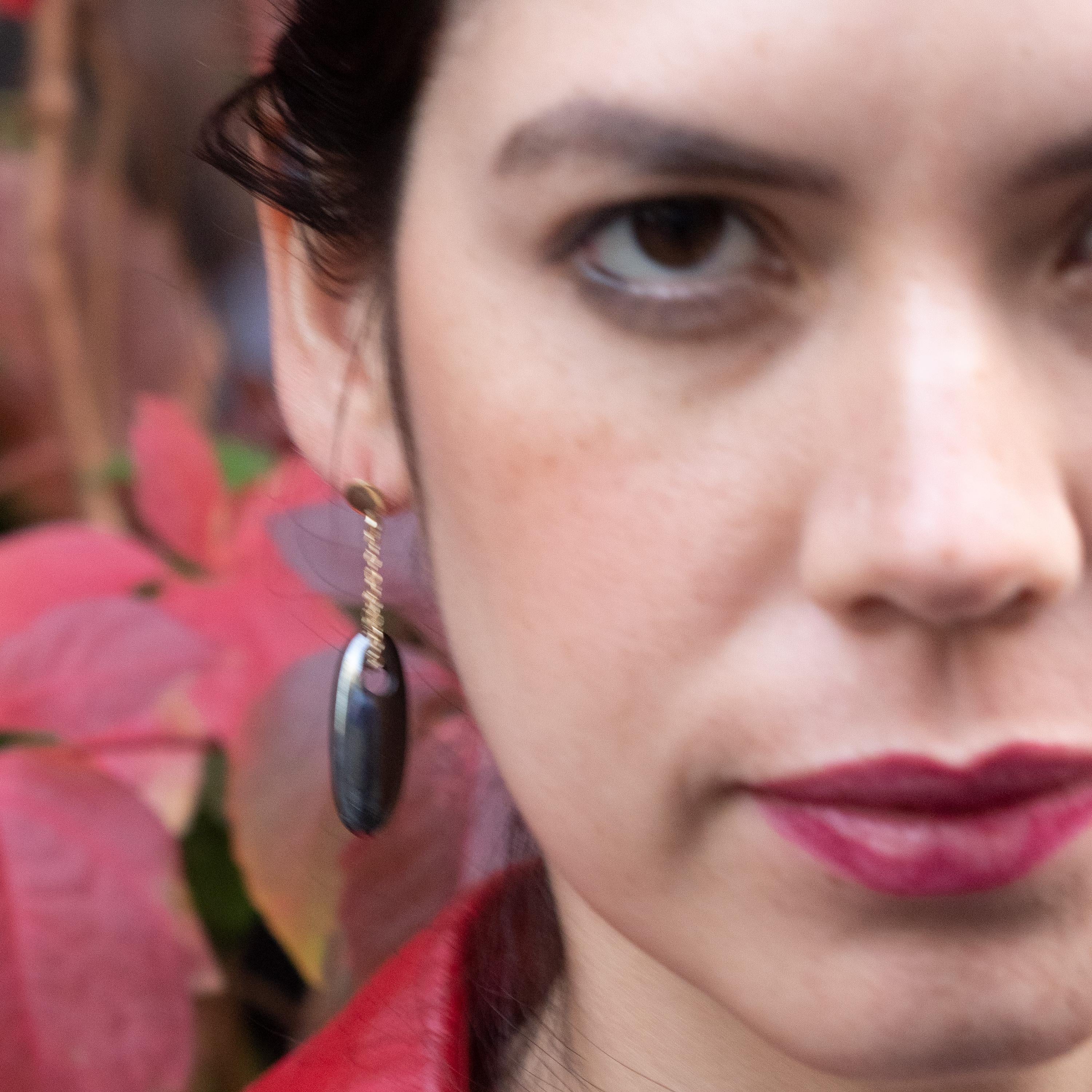 Flower Daisy Rock Crystal Carved 18 Karat Yellow Gold Handmade Italian Ring (Gemischter Schliff)