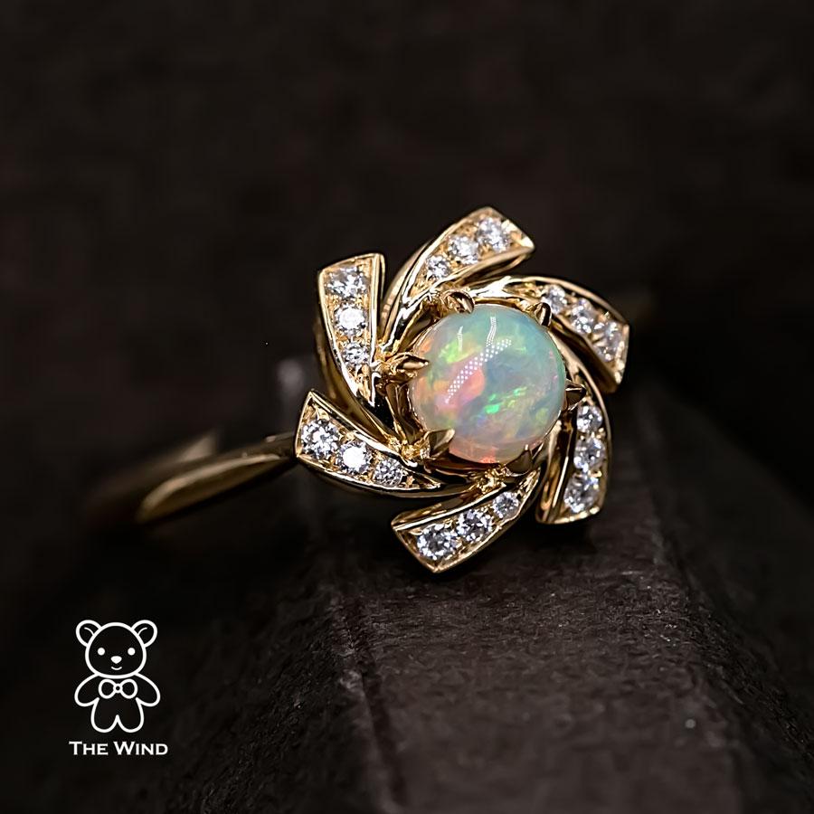 Verlobungsring mit australischem massivem Opal und Diamant im Blumenmuster im Angebot 1
