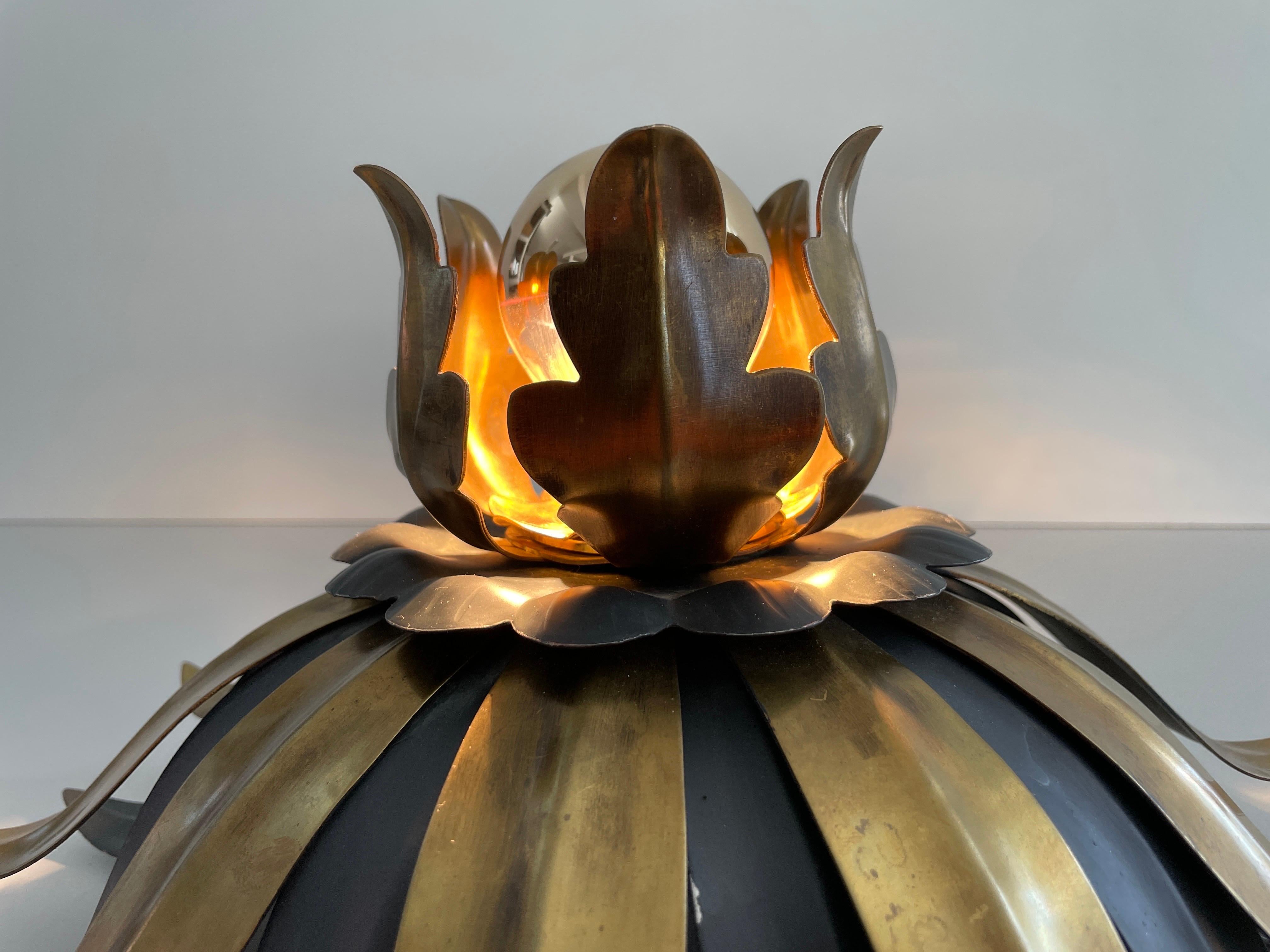 Lampada da soffitto a incasso in ottone nero Flower Design, anni '70, Germania in vendita 8