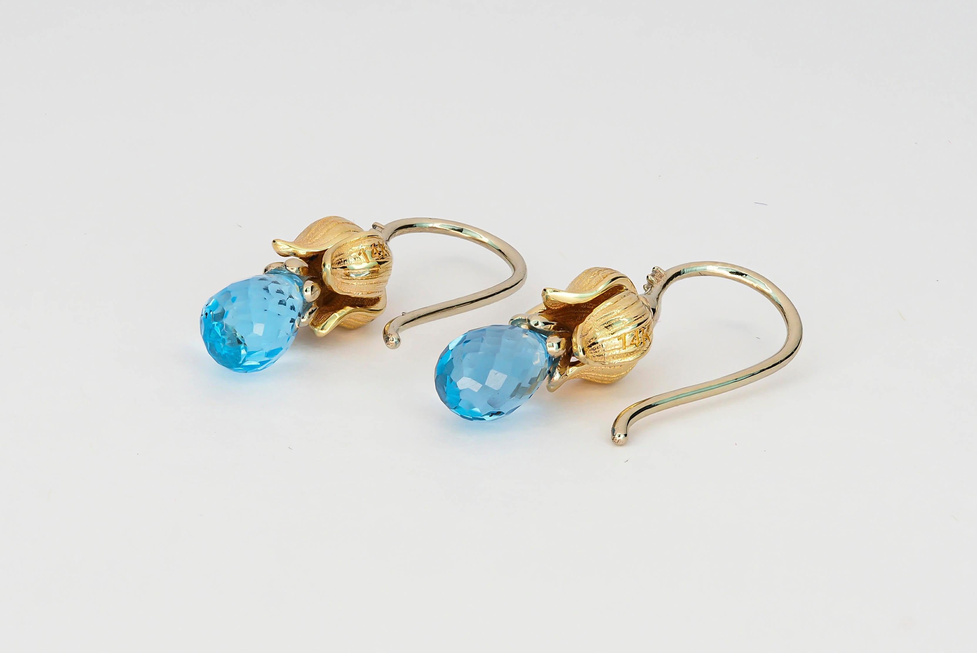 Briolette Cut Topaz earrings in 14k gold. Briolette topaz earrings. Flower earrings For Sale