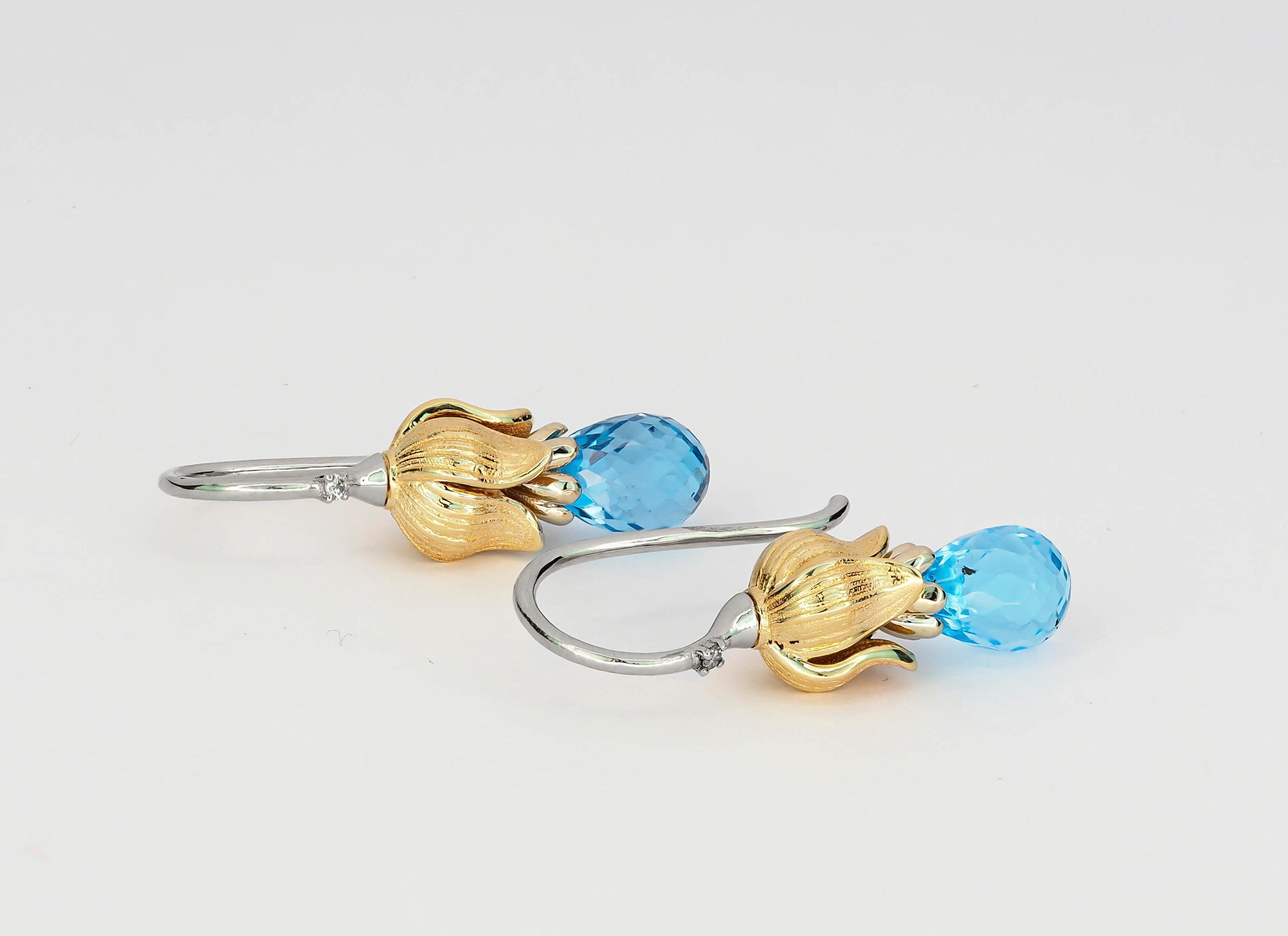 Topaz earrings in 14k gold. Briolette topaz earrings. Flower earrings In New Condition For Sale In Istanbul, TR