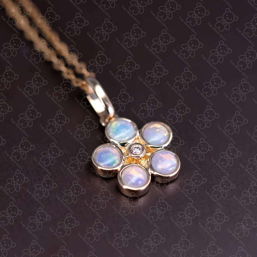 Brilliant Cut Flower Design Solid Opal Diamond Necklace 14k Yellow Gold For Sale