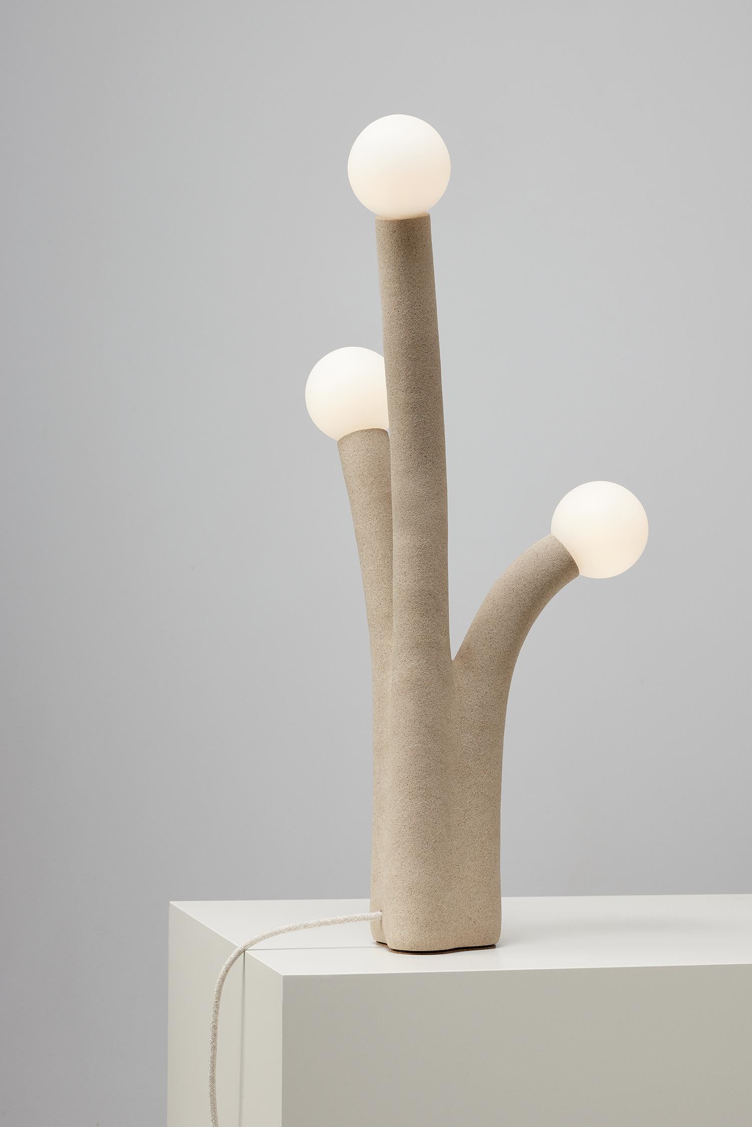 XXIe siècle et contemporain Lampe de bureau Flower de Hot Wire Extensions en vente