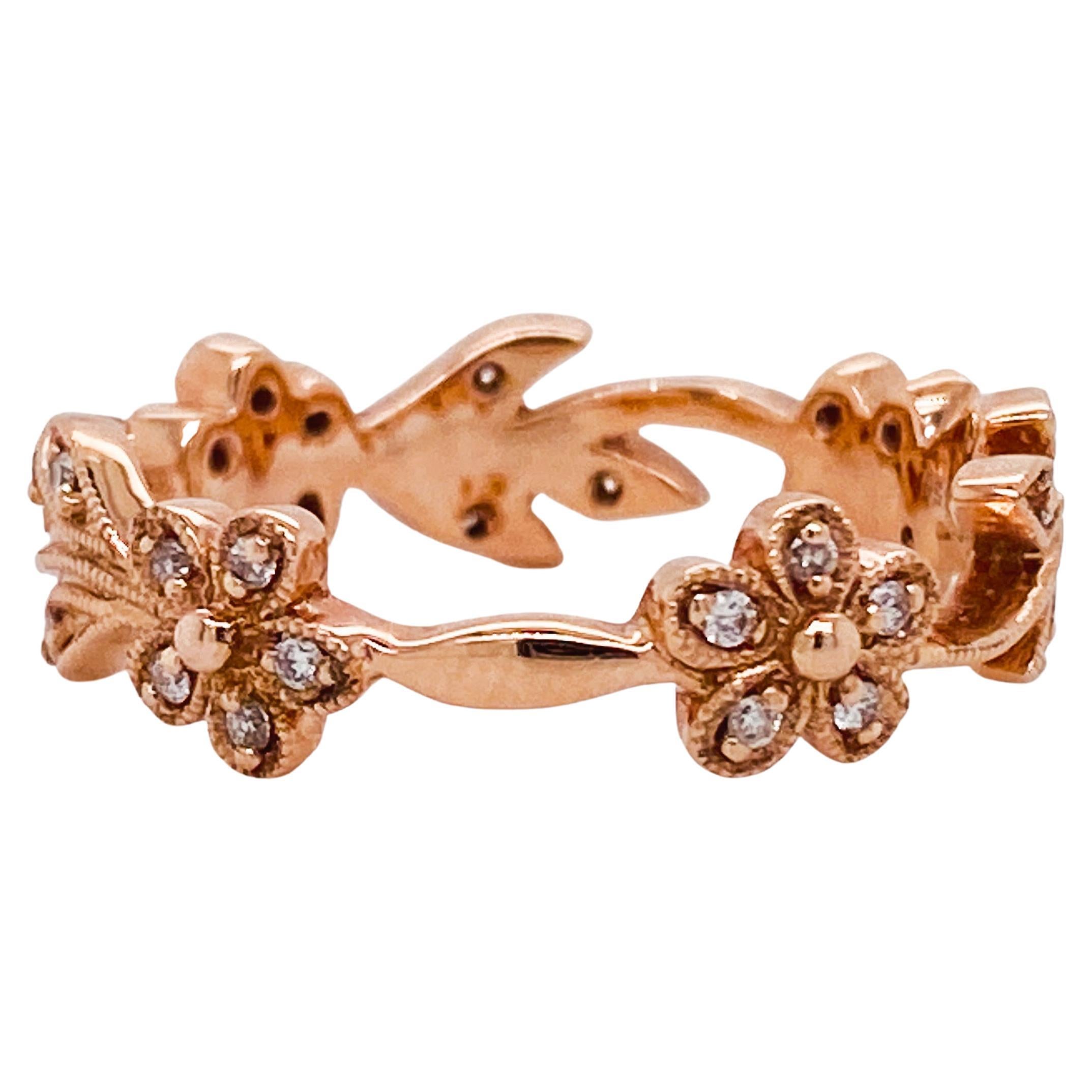 Flower Diamond Band in Rose Gold W 25 Diamonds in a Floral Design SZ 6.5 sizable For Sale