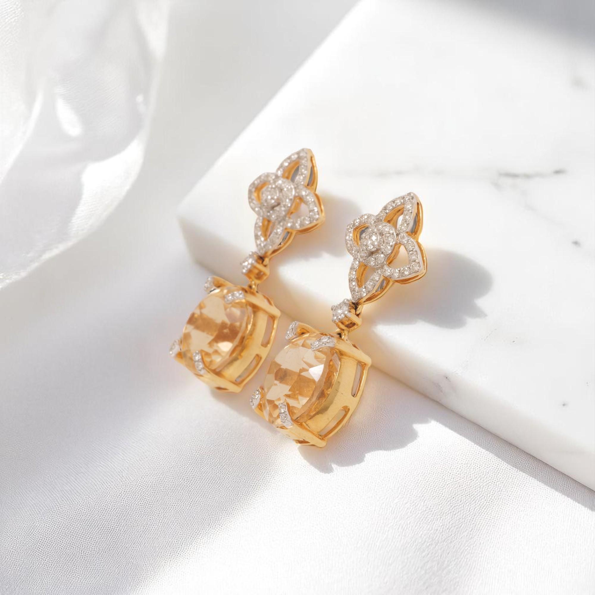 Taille ronde Boucles d'oreilles pendantes en or massif 14k (certifié) avec fleur de diamant et de citrine en vente