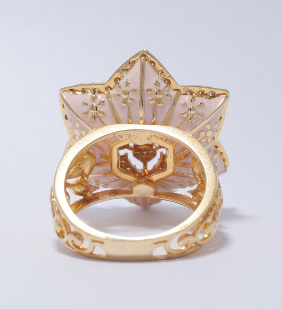 Cocktailring mit Blumenblumen-Diamant aus 14K massivem Gold (zertifiziert) im Angebot 2