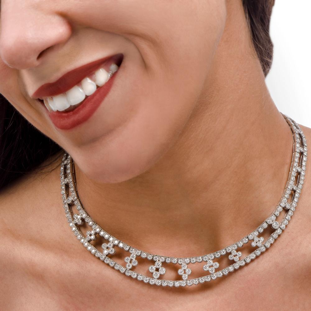 Women's Flower Diamond Collar Choker 18 Karat Gold Necklace