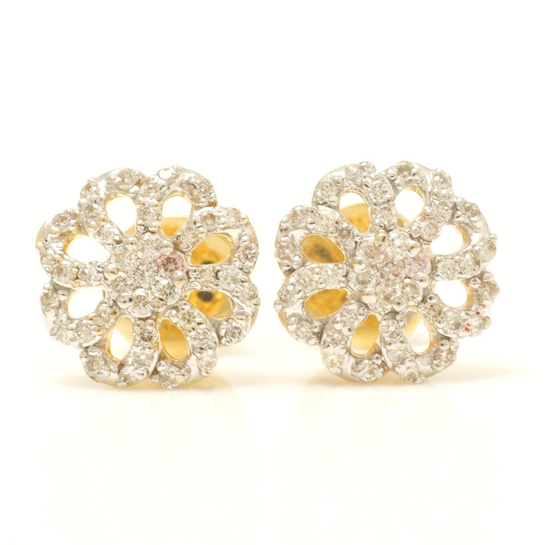 Orecchini con diamante a fiore per tutti i giorni in oro massiccio 14k (certificato) in vendita