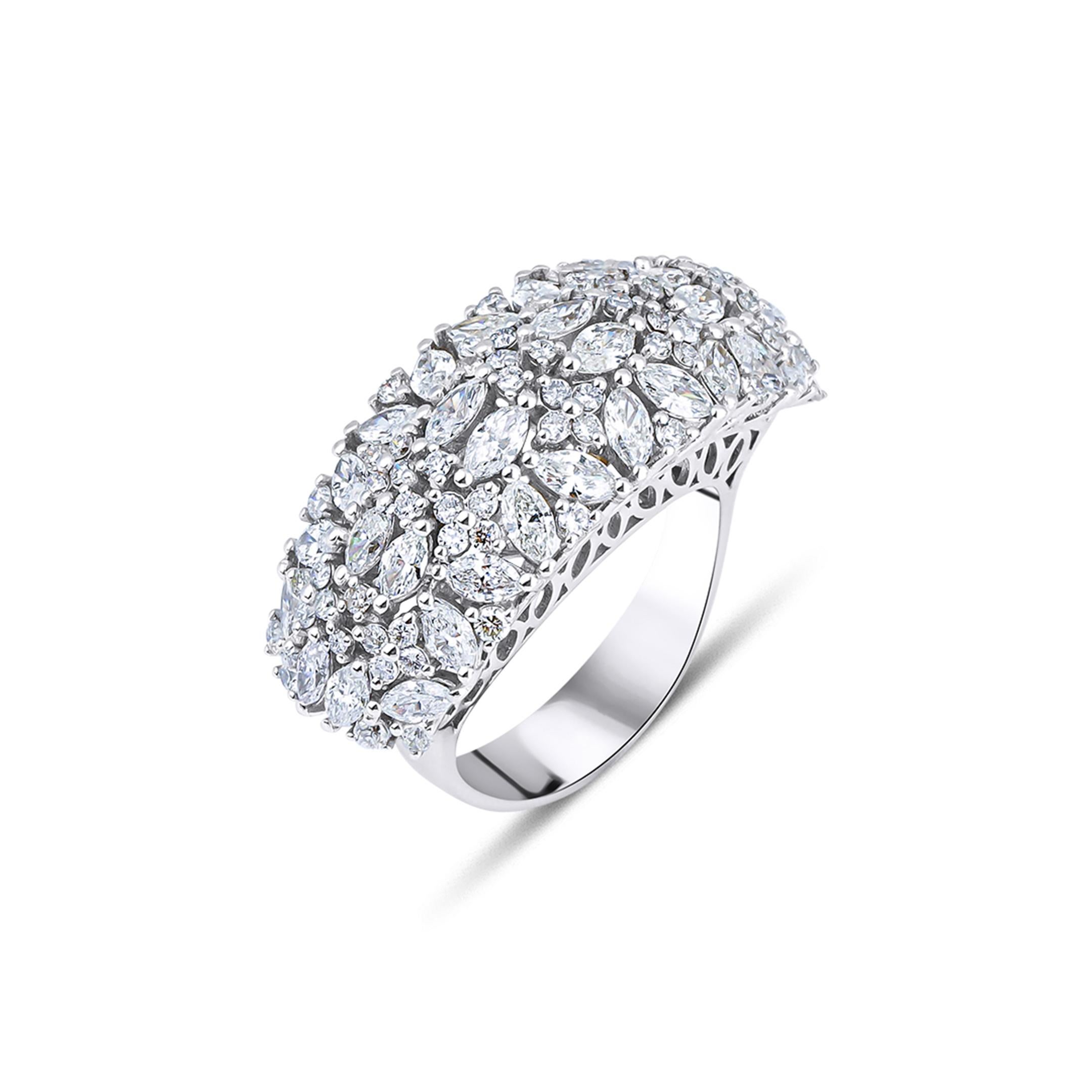 For Sale:  Flower Diamond Ring with Marquise and Round Cut, 18k White Gold, 3.07 Ctw. 5