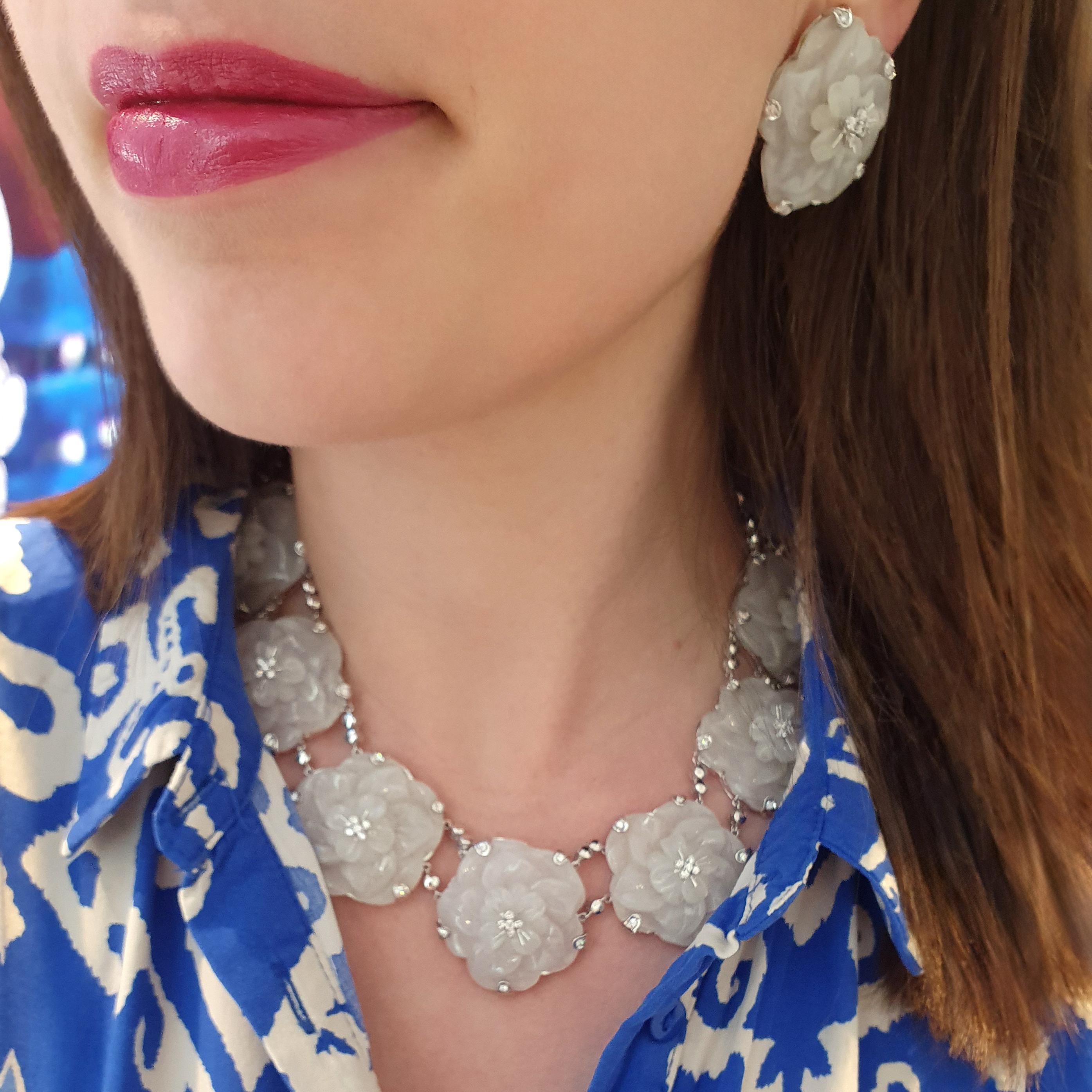 Flower Diamond White Gold Necklace For Sale 4