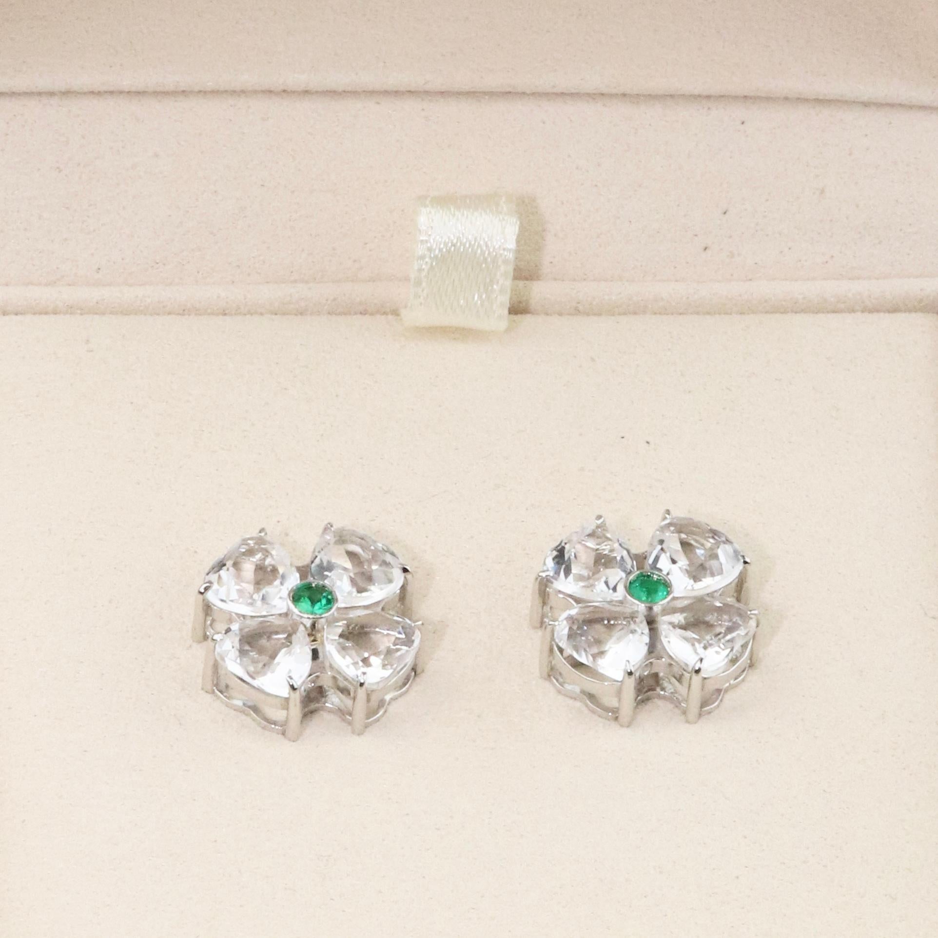 Heart Cut Flower Earrings & Emerald - 18K Solid White Gold For Sale