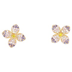 Boucles d'oreilles fleurs en or 14k. 