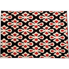Flower Pattern Hand-Tufted Wool Rug - Red/Black