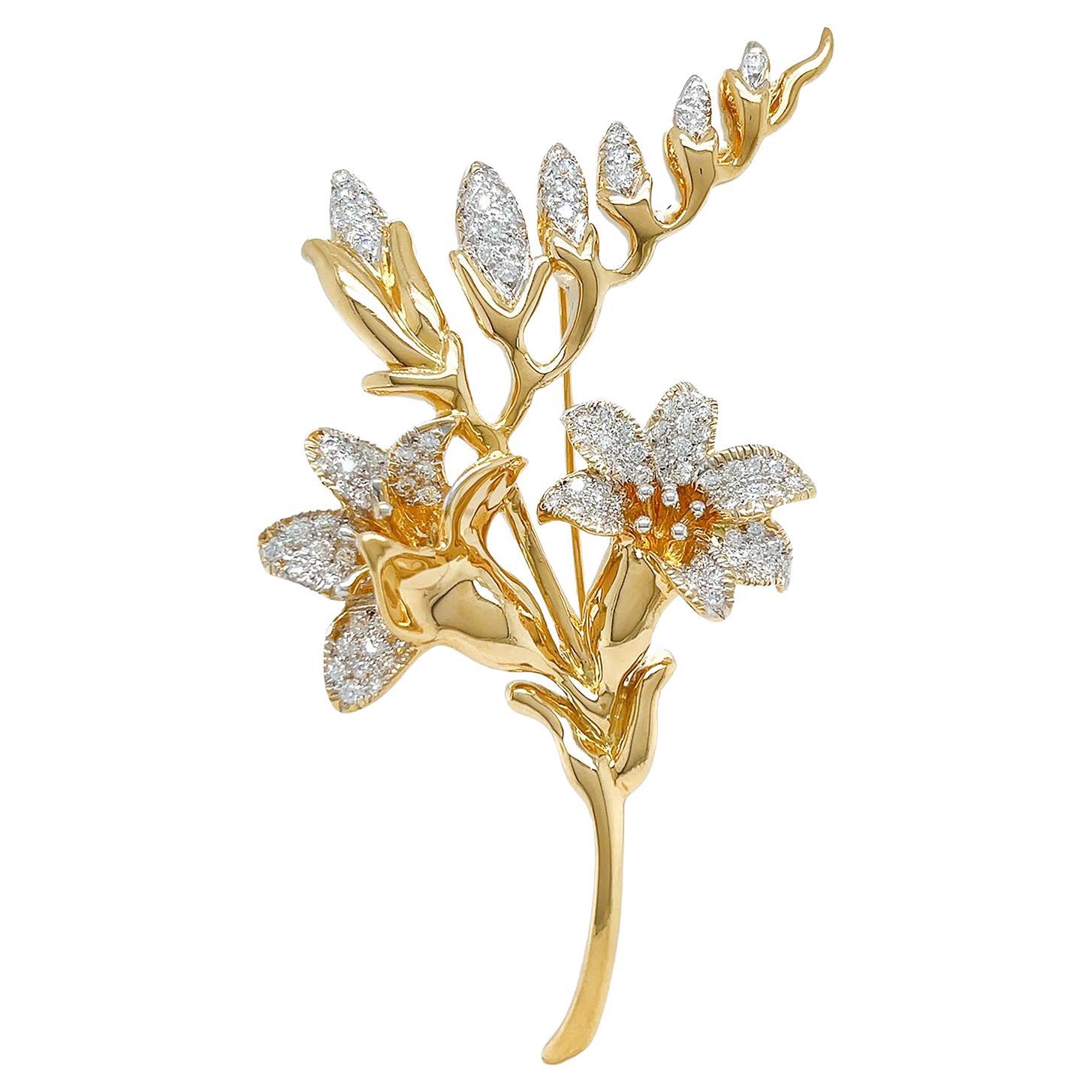 18K Yellow Gold Diamond Flower in Bloom Brooch For Sale