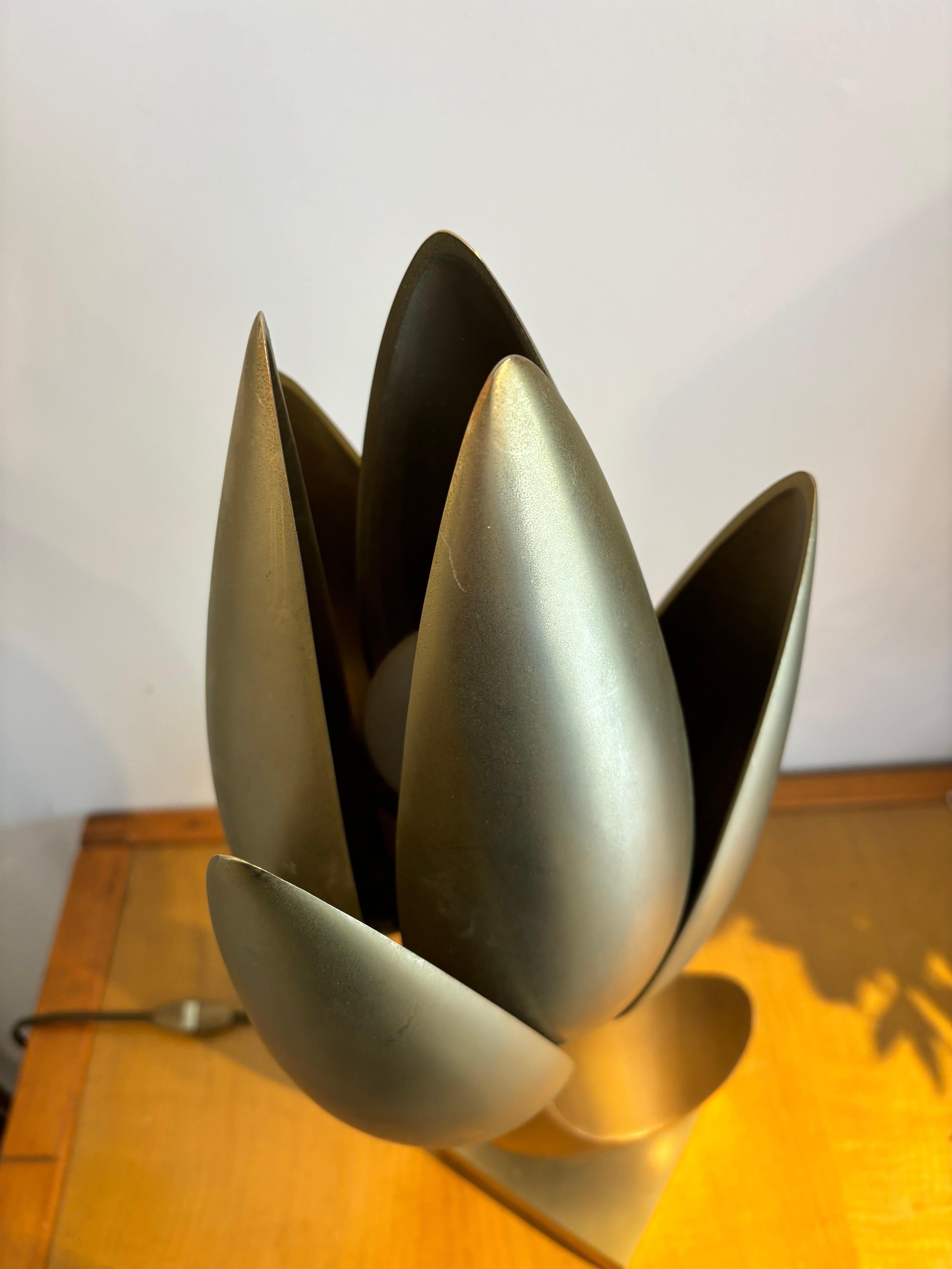 Lampada a fiori di Michel Armand in vendita 5