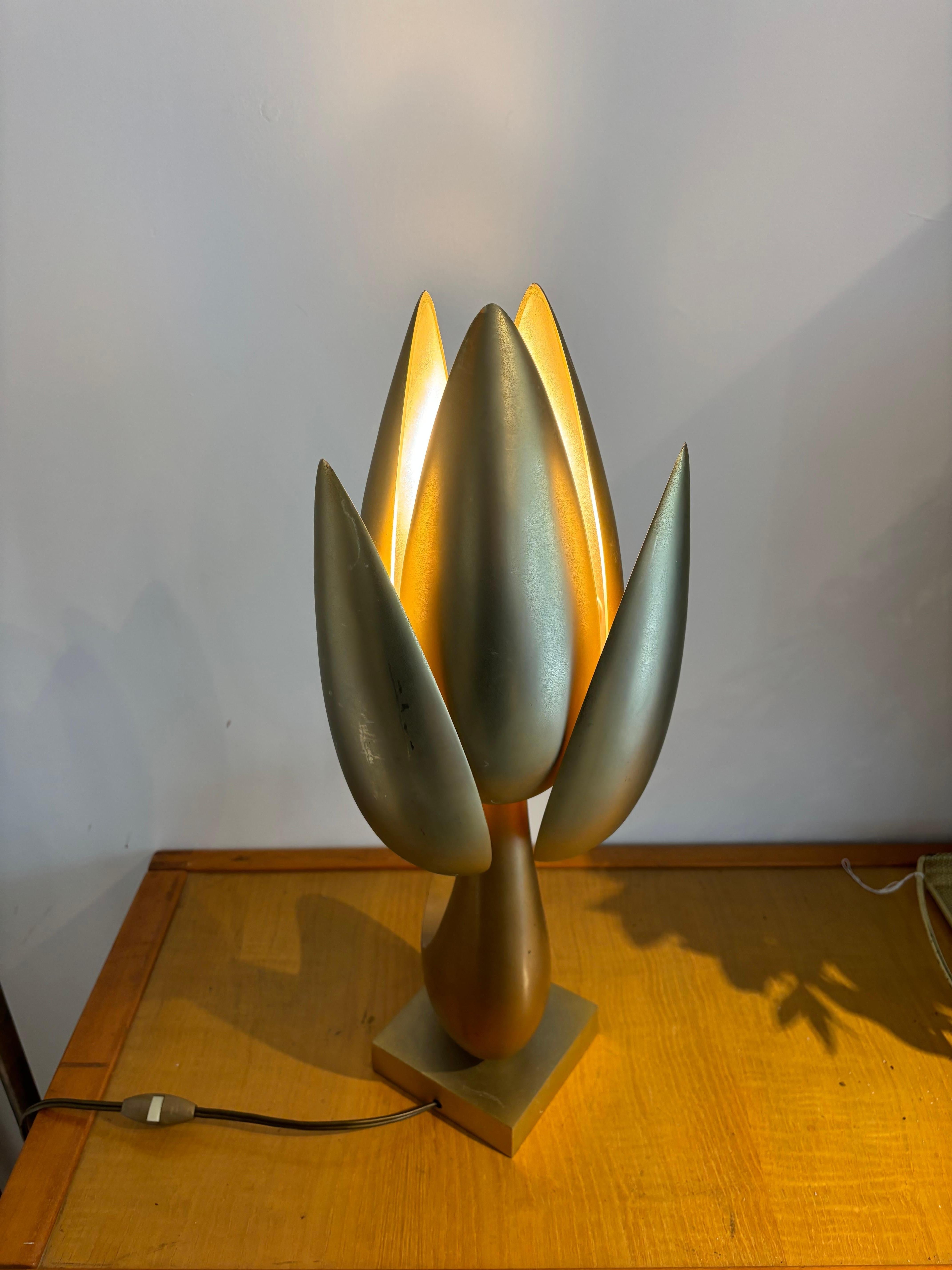 Lampada a fiori di Michel Armand in vendita 9