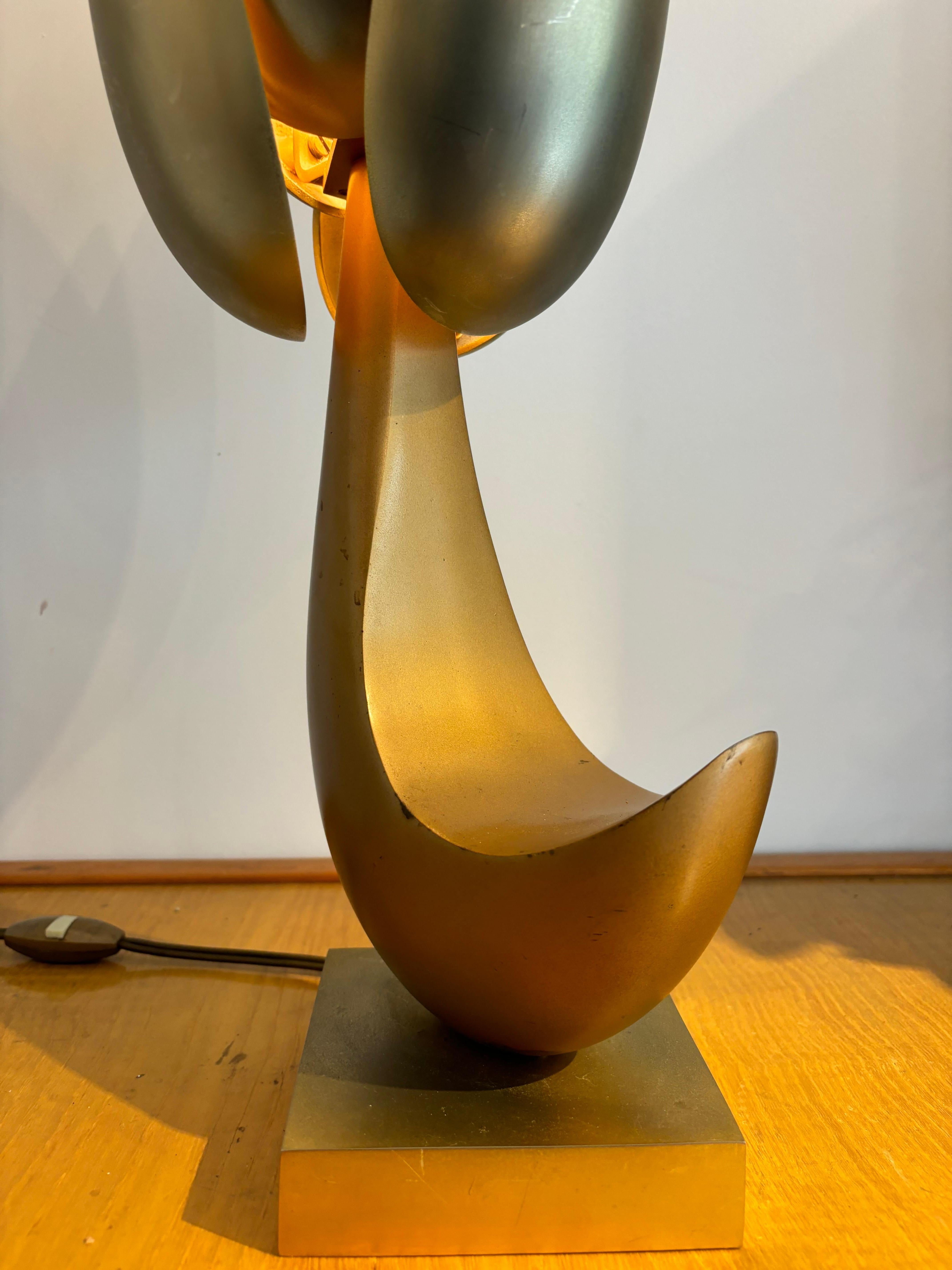 Lampada a fiori di Michel Armand In condizioni buone in vendita a SAINT-OUEN-SUR-SEINE, FR