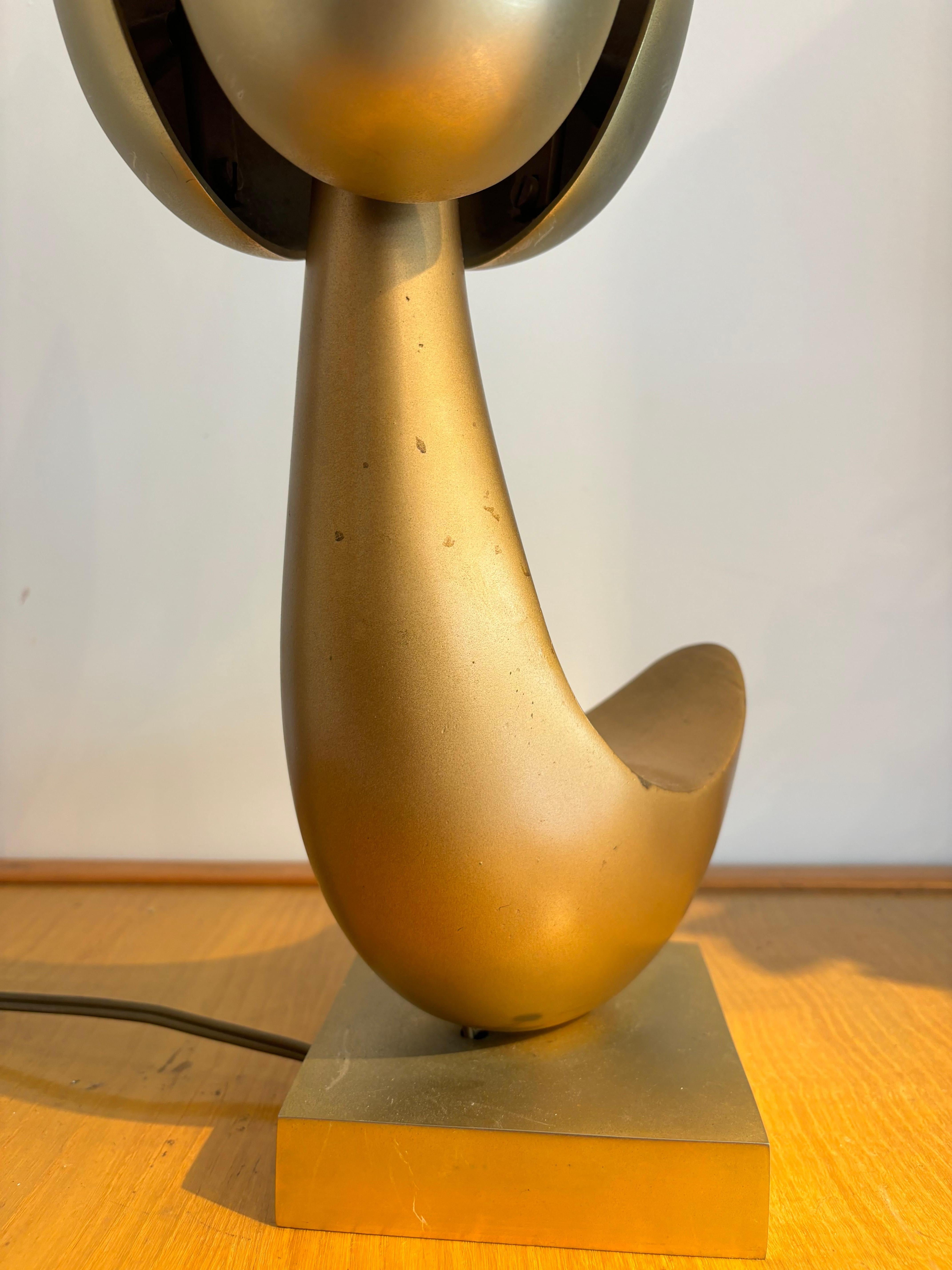 Lampada a fiori di Michel Armand in vendita 2