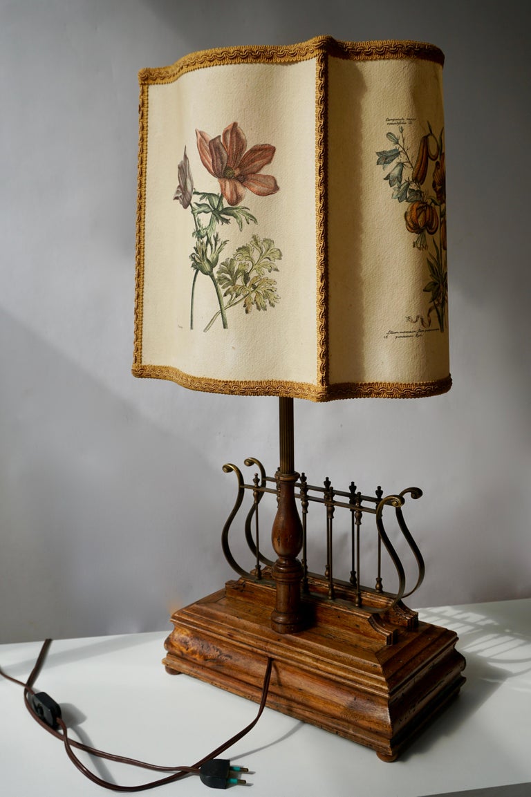 Flower Lamp in Wood and Brass For Sale at 1stDibs wooden flower lamp, brass flower lamp, vanagalo