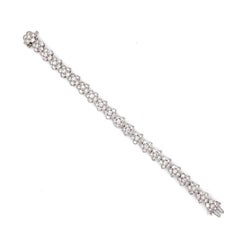 Flower Round Cut White Diamonds 7.79 Carat Platinum Link Bracelet