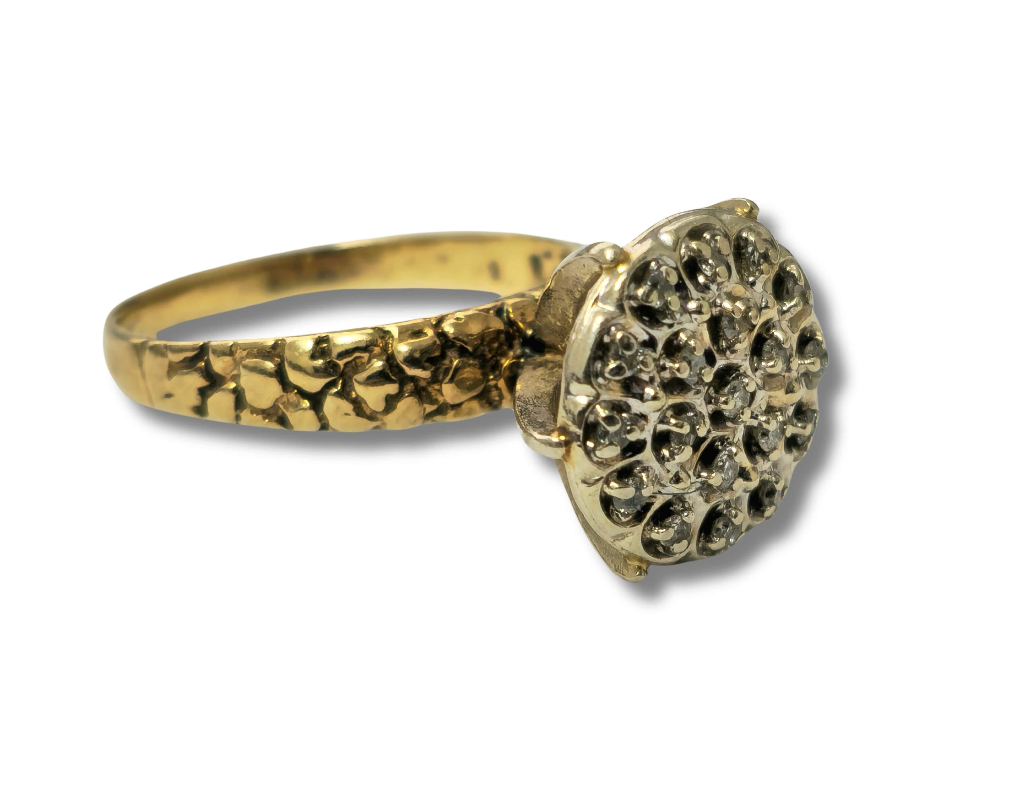 Art Deco Flower Motif 1/4 Carat Diamond Engagement Ring For Sale
