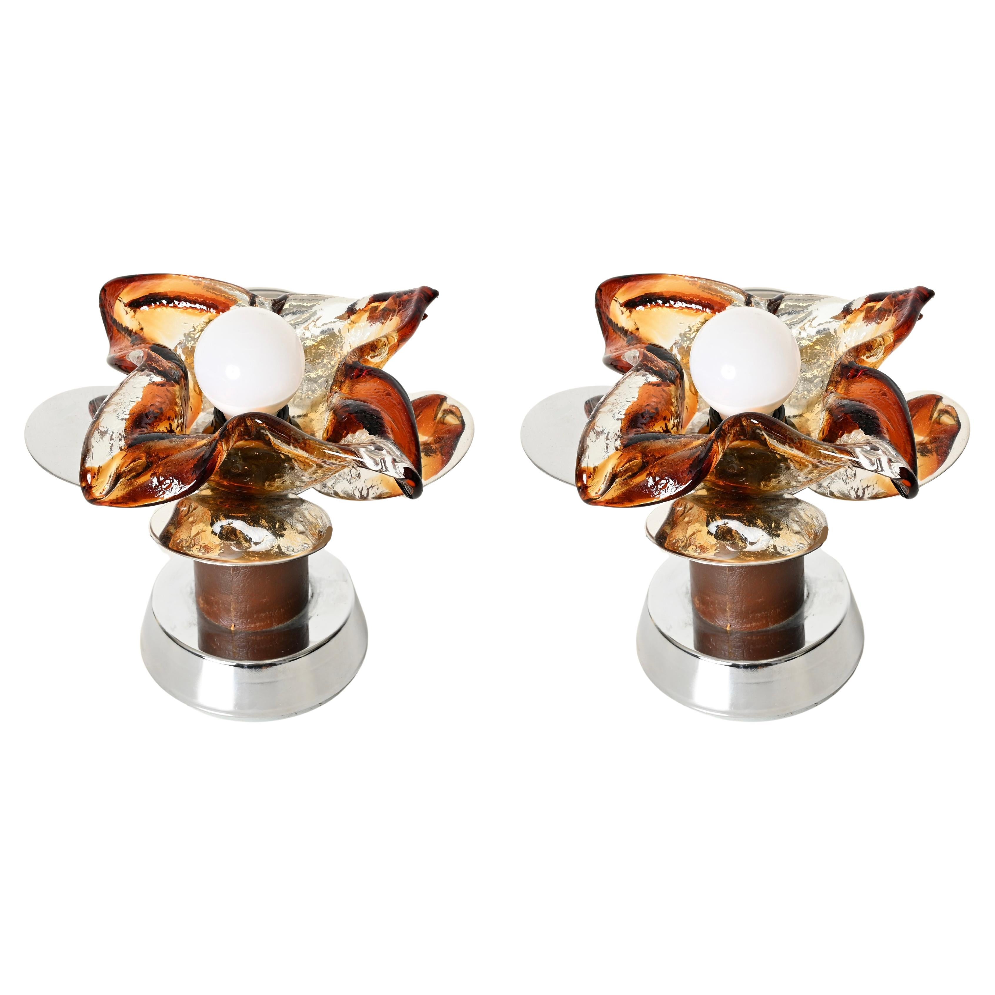 Lámparas de sobremesa Flor de cristal de Murano en cromo y cuero de Mazzega, Italia, años 70 en venta