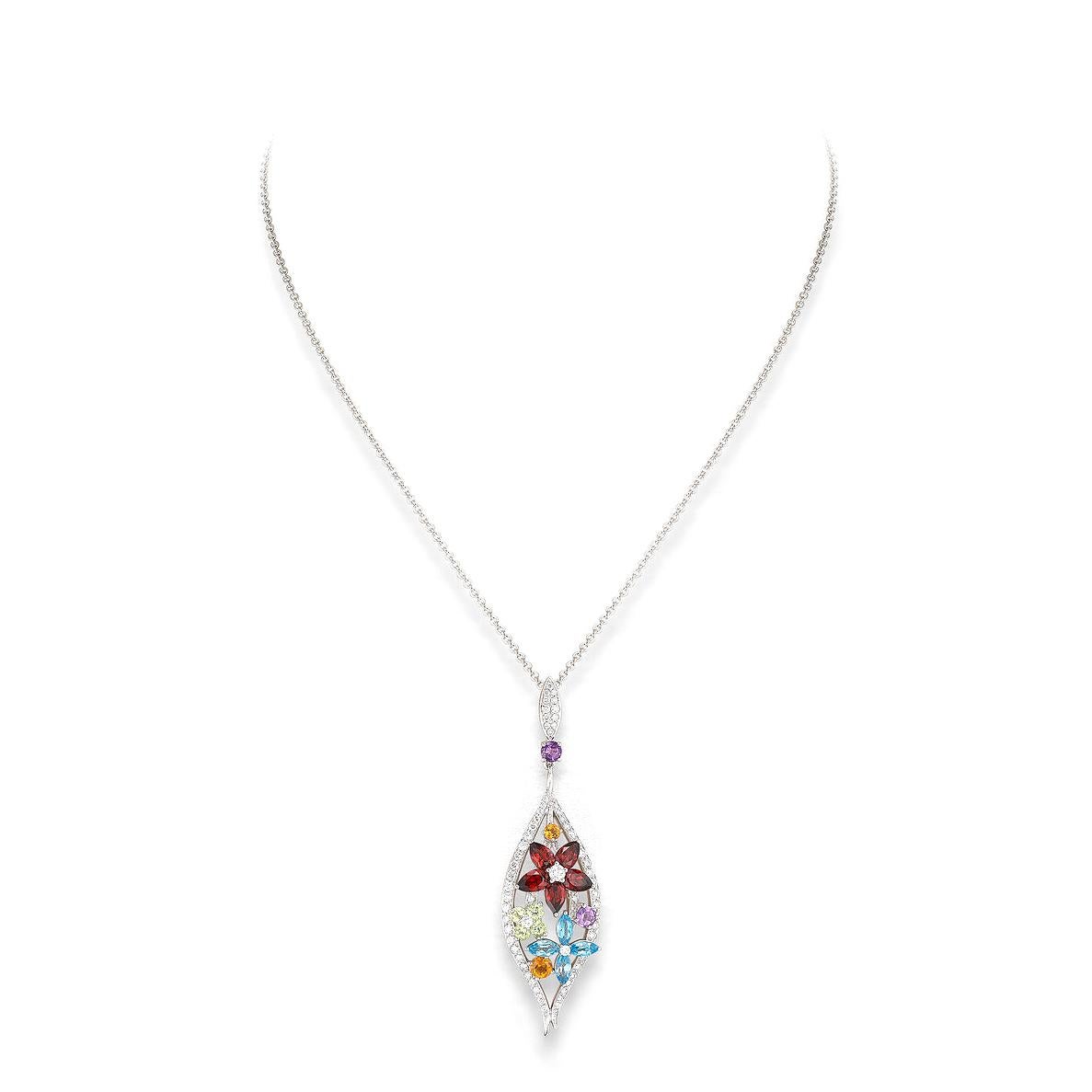 Contemporary Flower Pendant Necklace For Sale