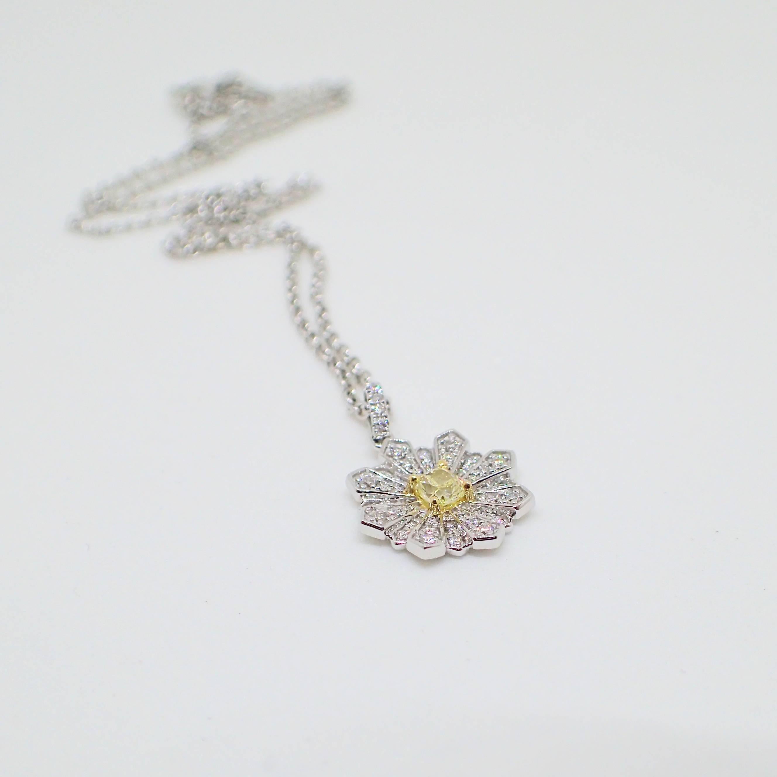 Flower Pendant with a 0.24 Carat Yellow Diamond and 0.24 Carat of White Diamond In New Condition In Coral Gables, FL