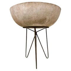 Jardinière en fibre de verre et ciment, Willy Guhl pour Eternit, c.C. années 1960