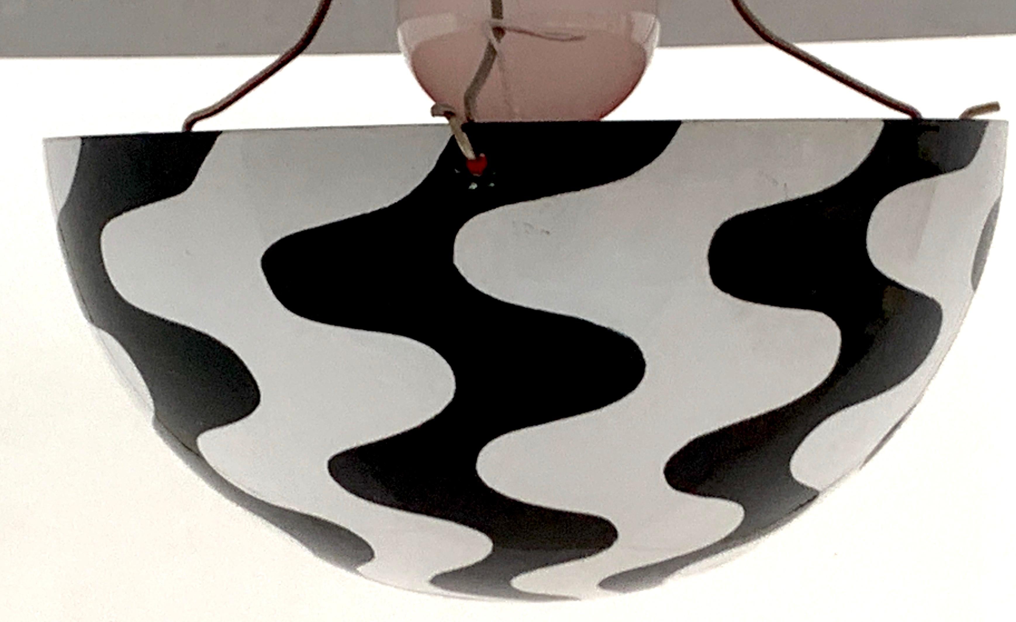 Émaillé Lampe suspendue Flower Pot noire et blanche de Verner Panton pour Louis Poulsen, 1971 en vente