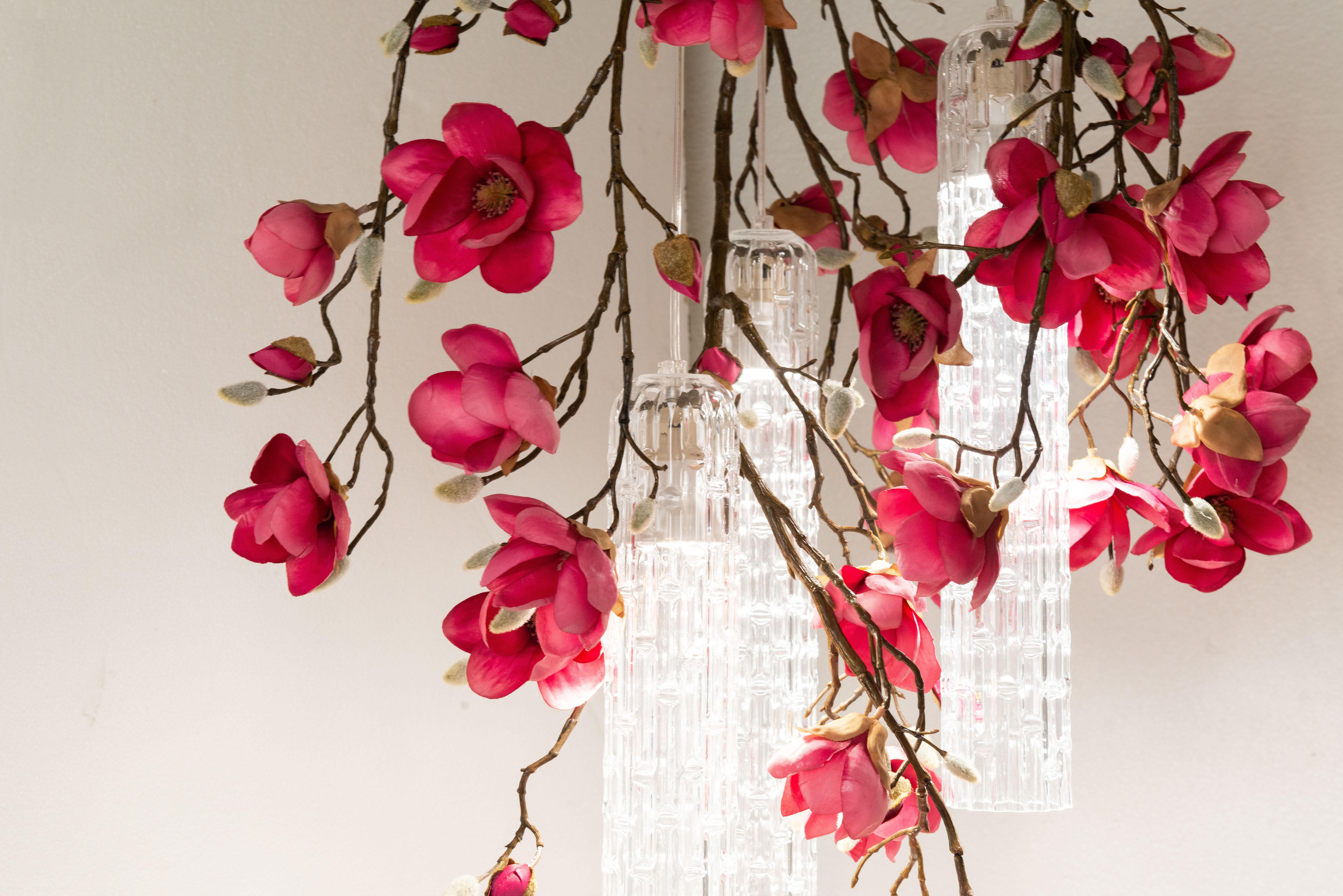 Modern Flower Power Magnolia Fuchsia & Clear Pipes Small Round Chandelier, Italy For Sale