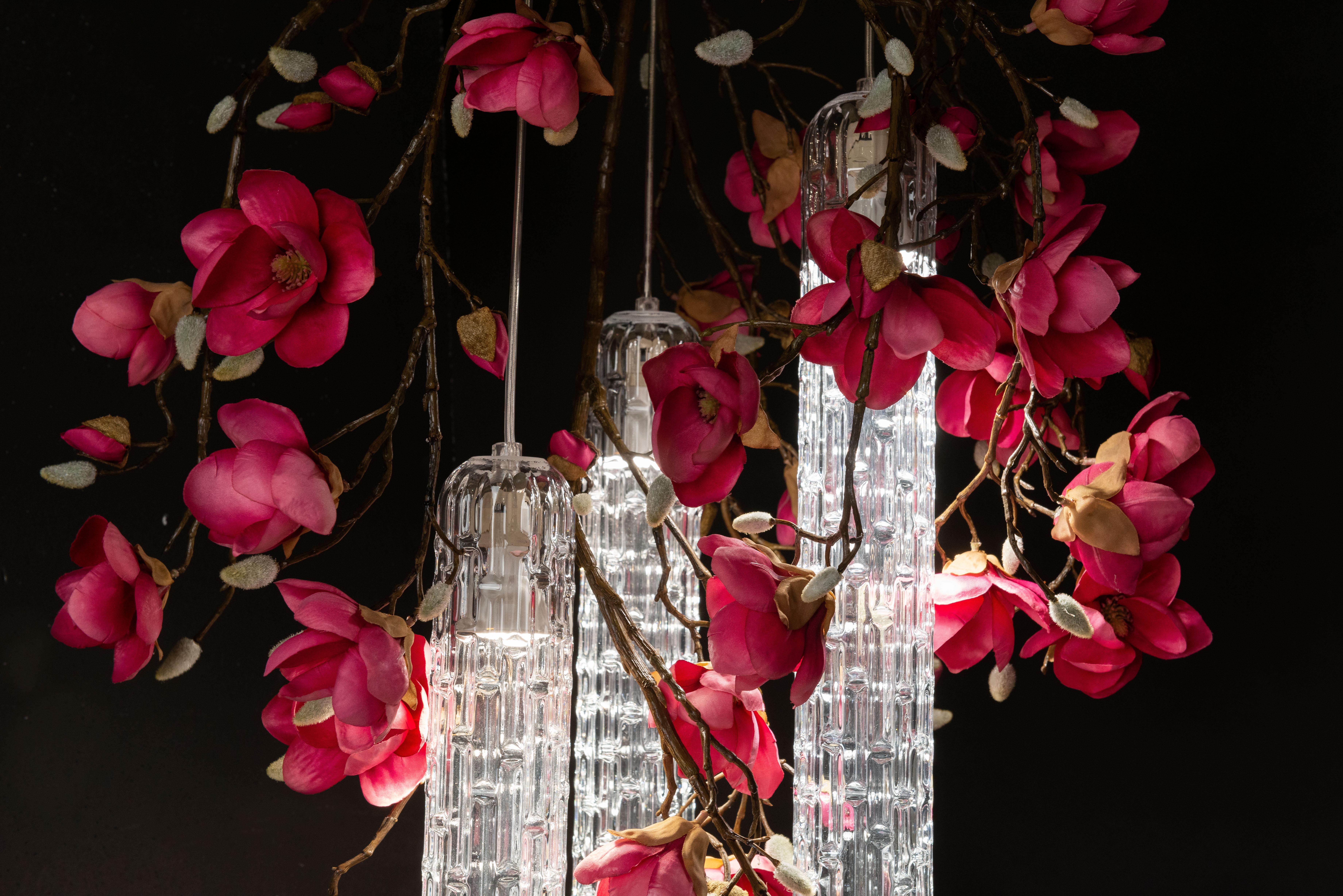 Contemporary Flower Power Magnolia Fuchsia & Clear Pipes Small Round Chandelier, Italy For Sale