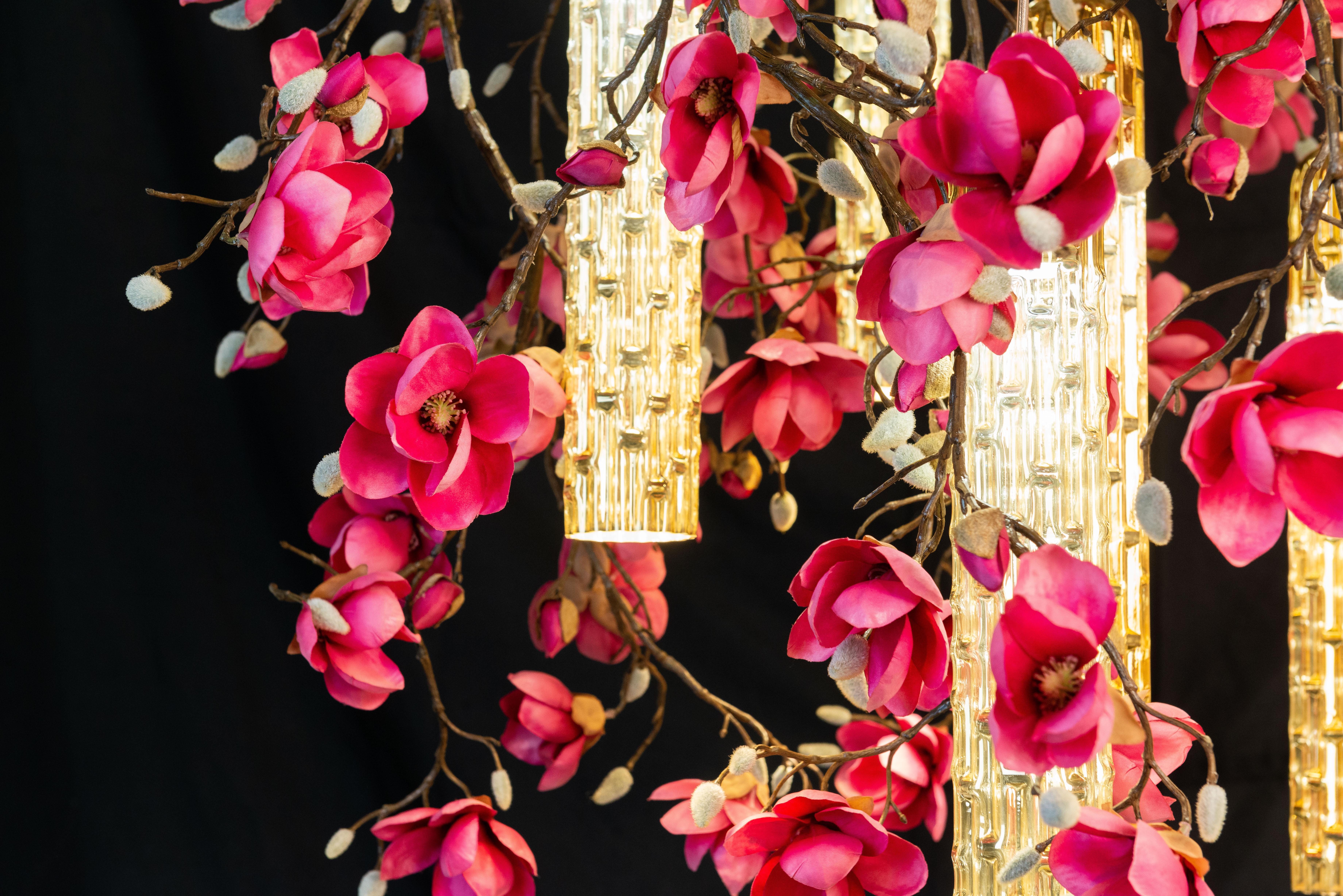 Italian Flower Power Magnolia Fuchsia & Gold Pipes Round Chandelier, Venice, Italy For Sale