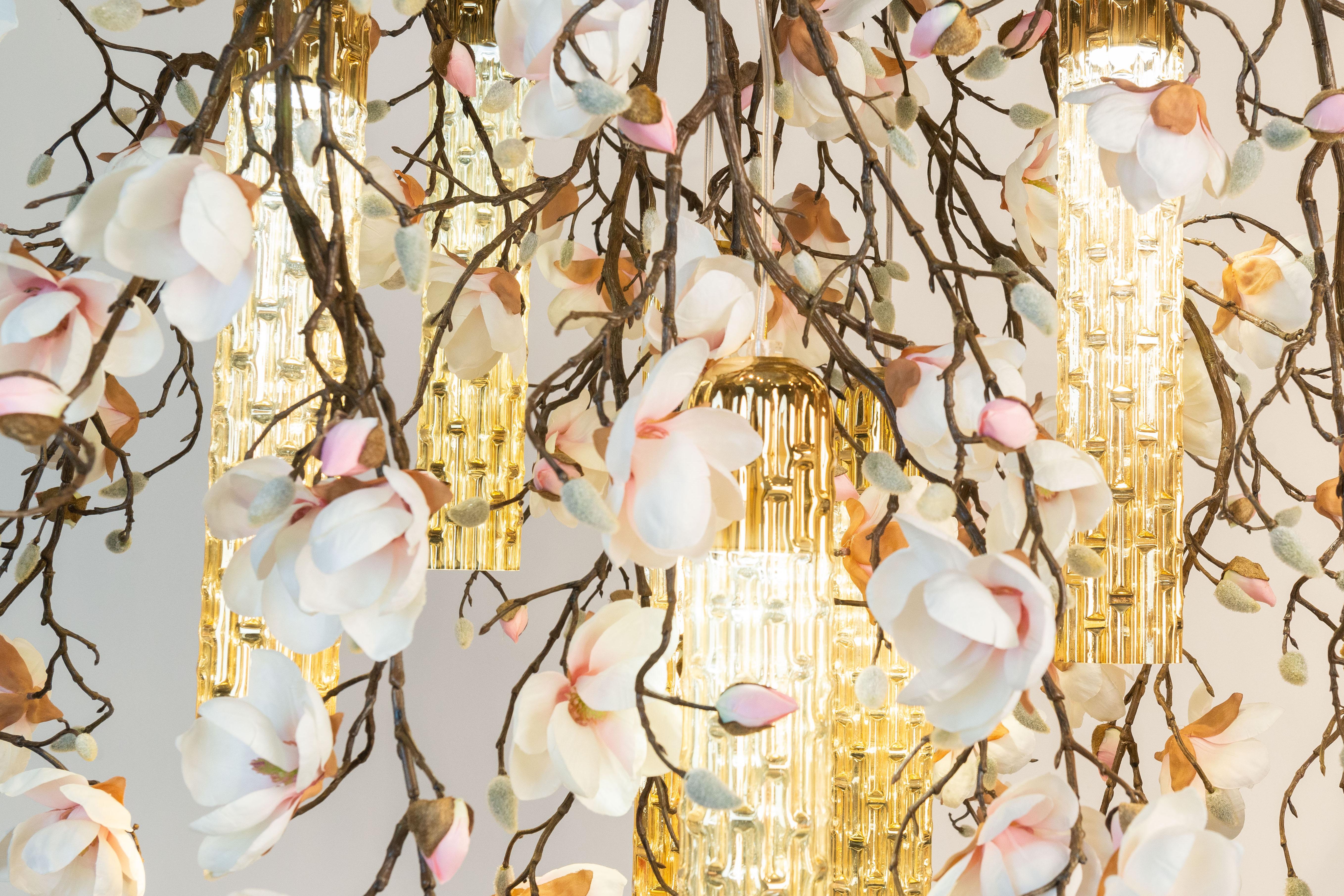 Contemporary Flower Power Magnolia Pink-Cream & Gold Pipes Round Chandelier, Venice, Italy For Sale