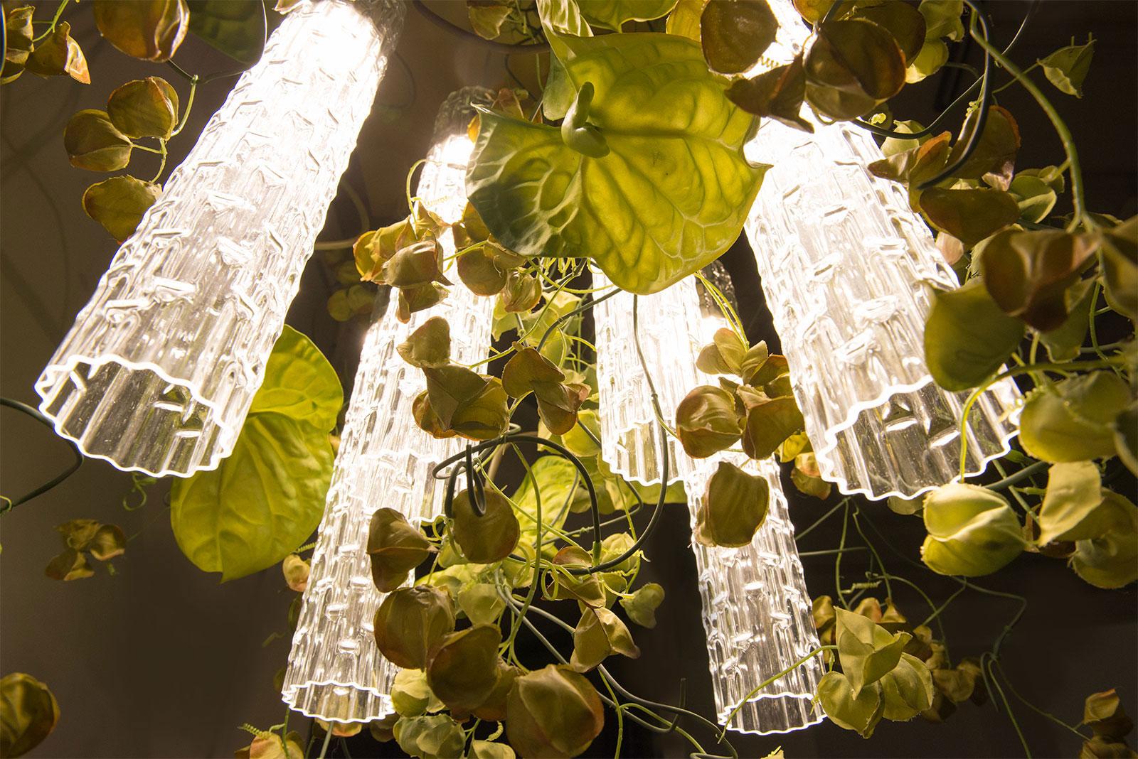 Hand-Crafted Flower Power Physalis and Anthurium Chandelier, Italy For Sale