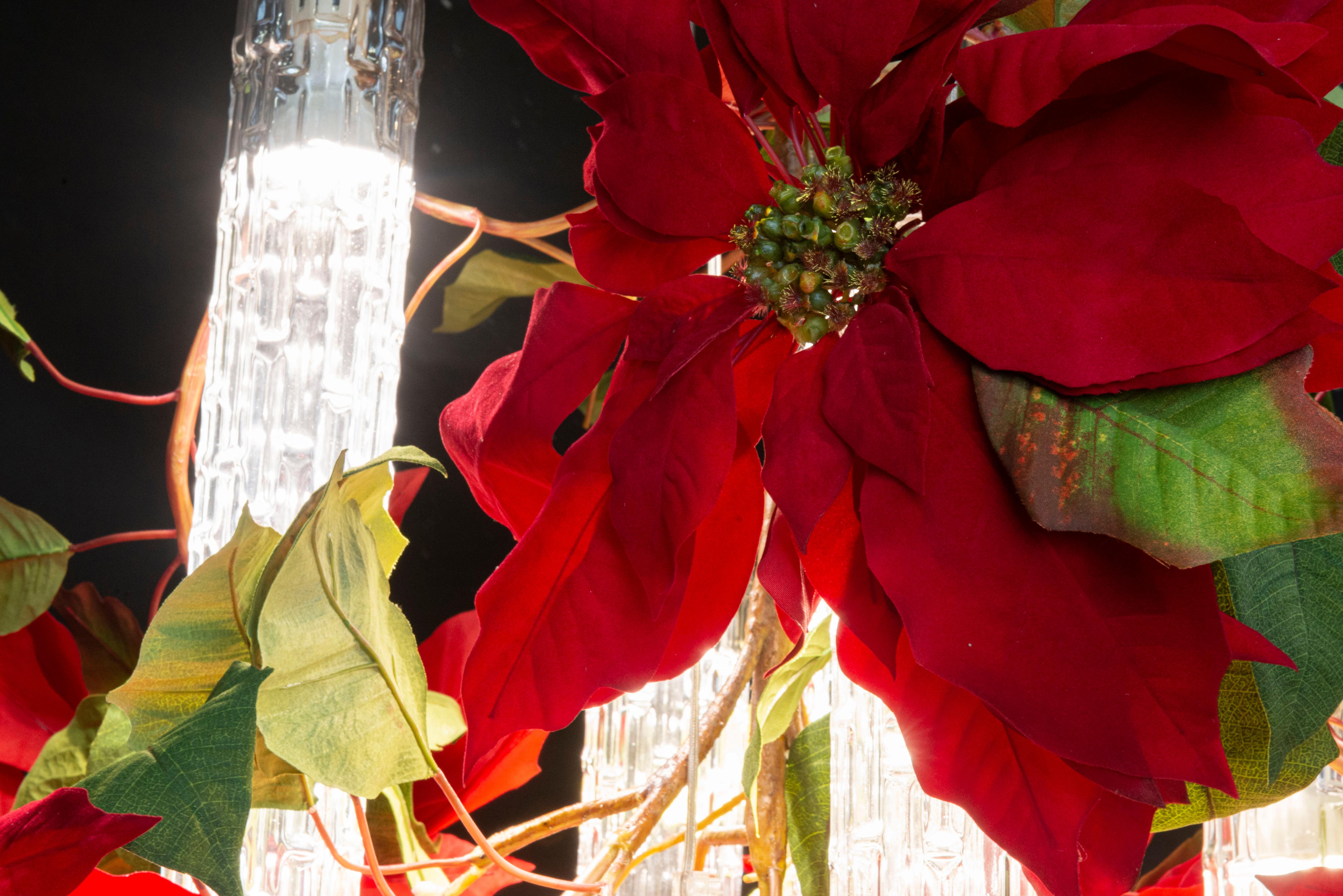 Quadratischer Blumen- Power Poinsettia-Kronleuchter aus Muranoglas, Venedig, Italien im Zustand „Neu“ im Angebot in Treviso, Treviso