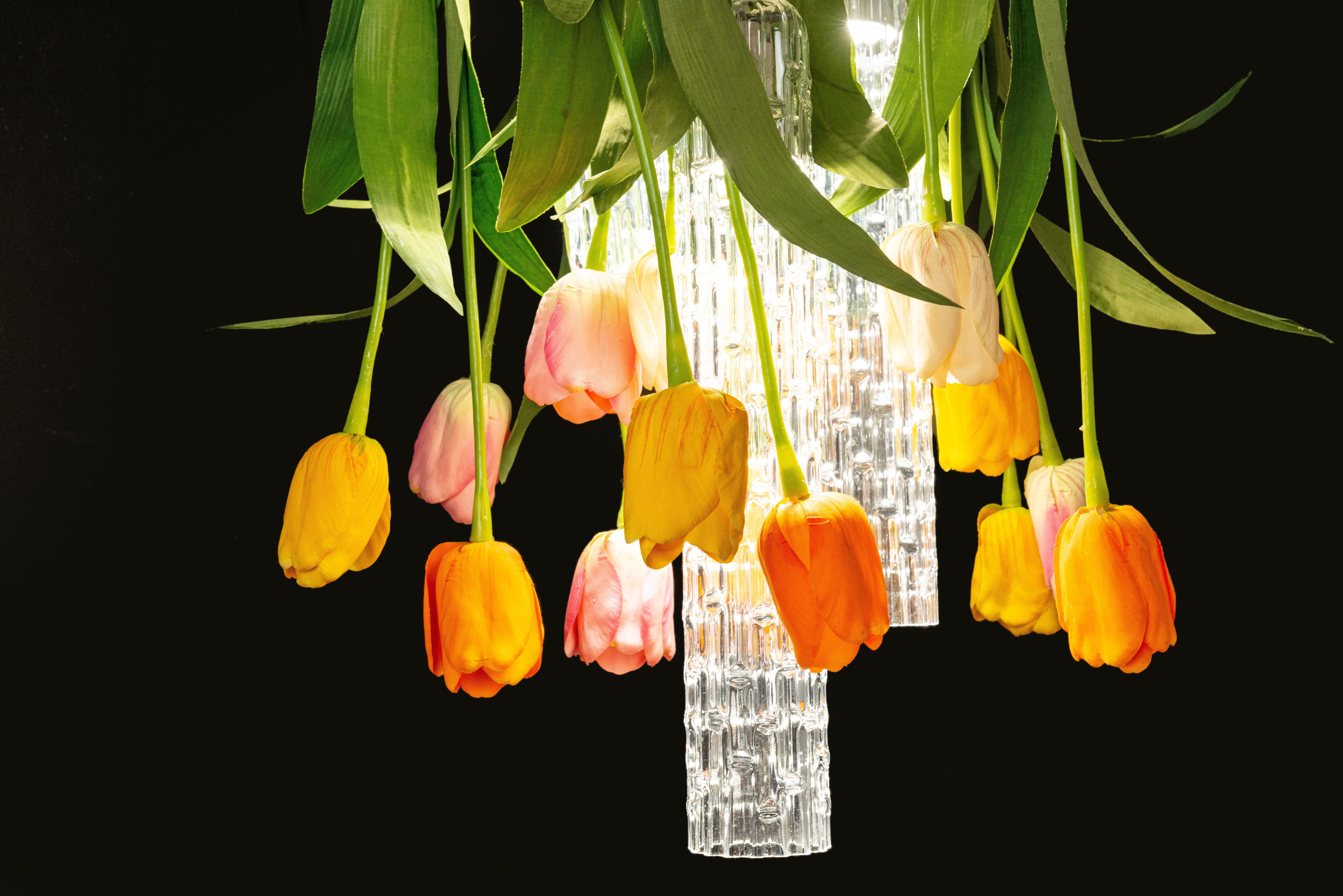 Moderne Petit lustre rond Flower Power Tulip, Italie en vente