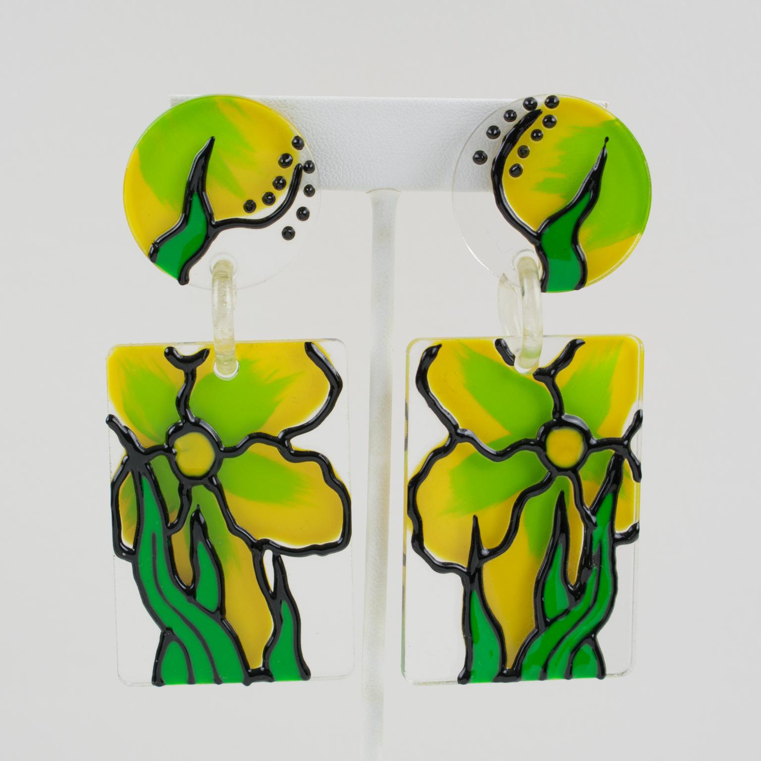 Flower Power Yellow and Green Lucite Dangle Pierced Earrings For Sale 1