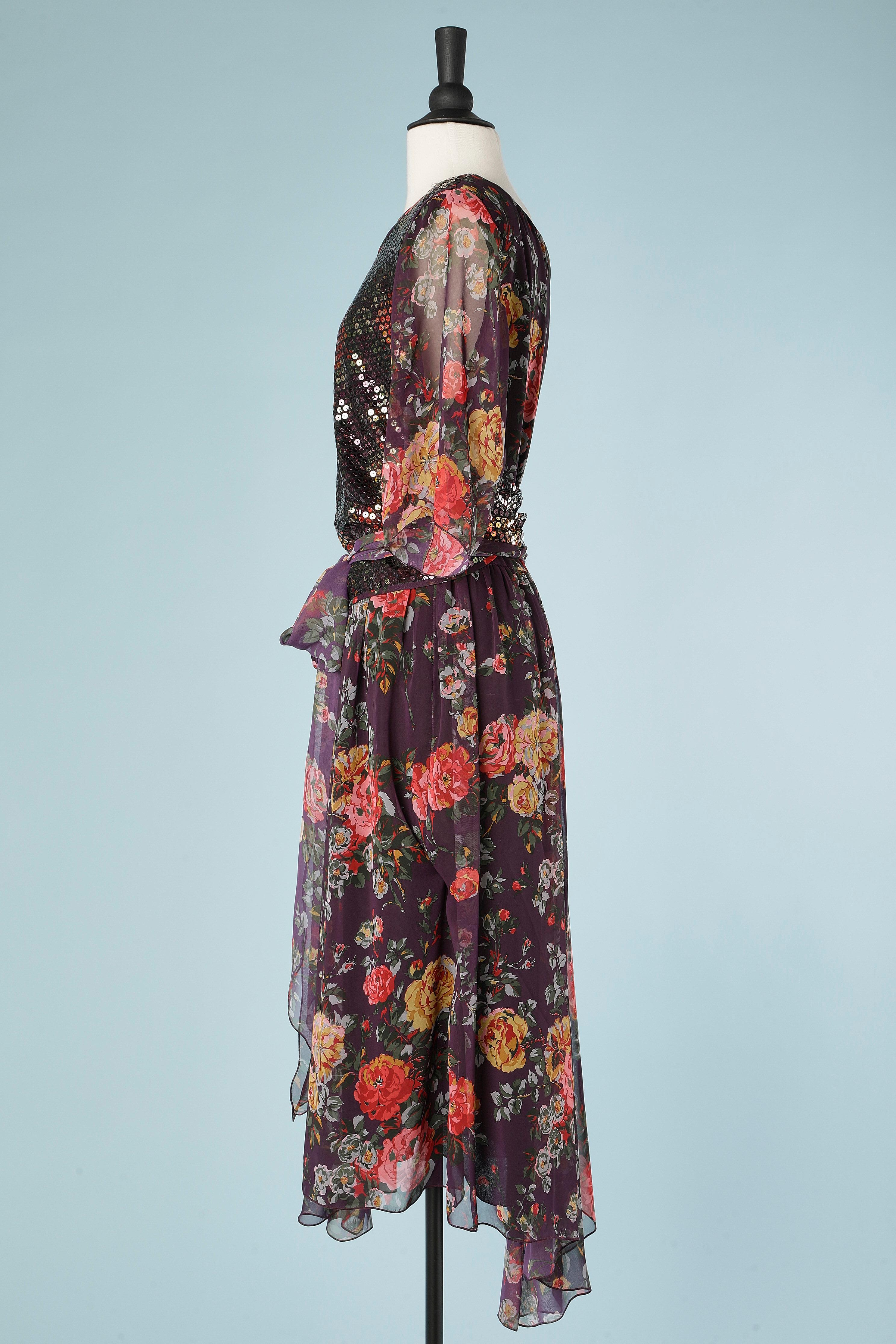 Women's Flower printed dress with sequin on the top front and fabric belt Holly Harp For Sale